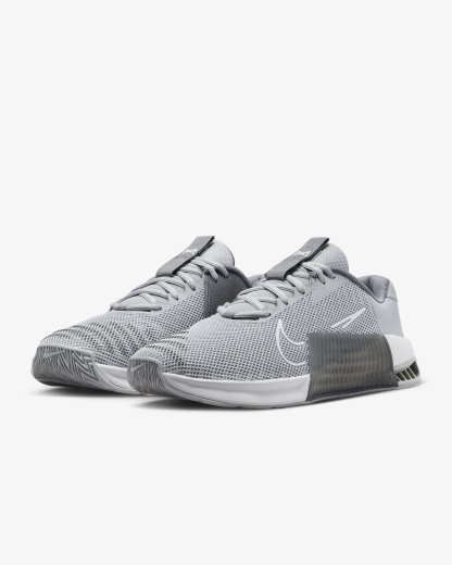 Men's Workout Shoes