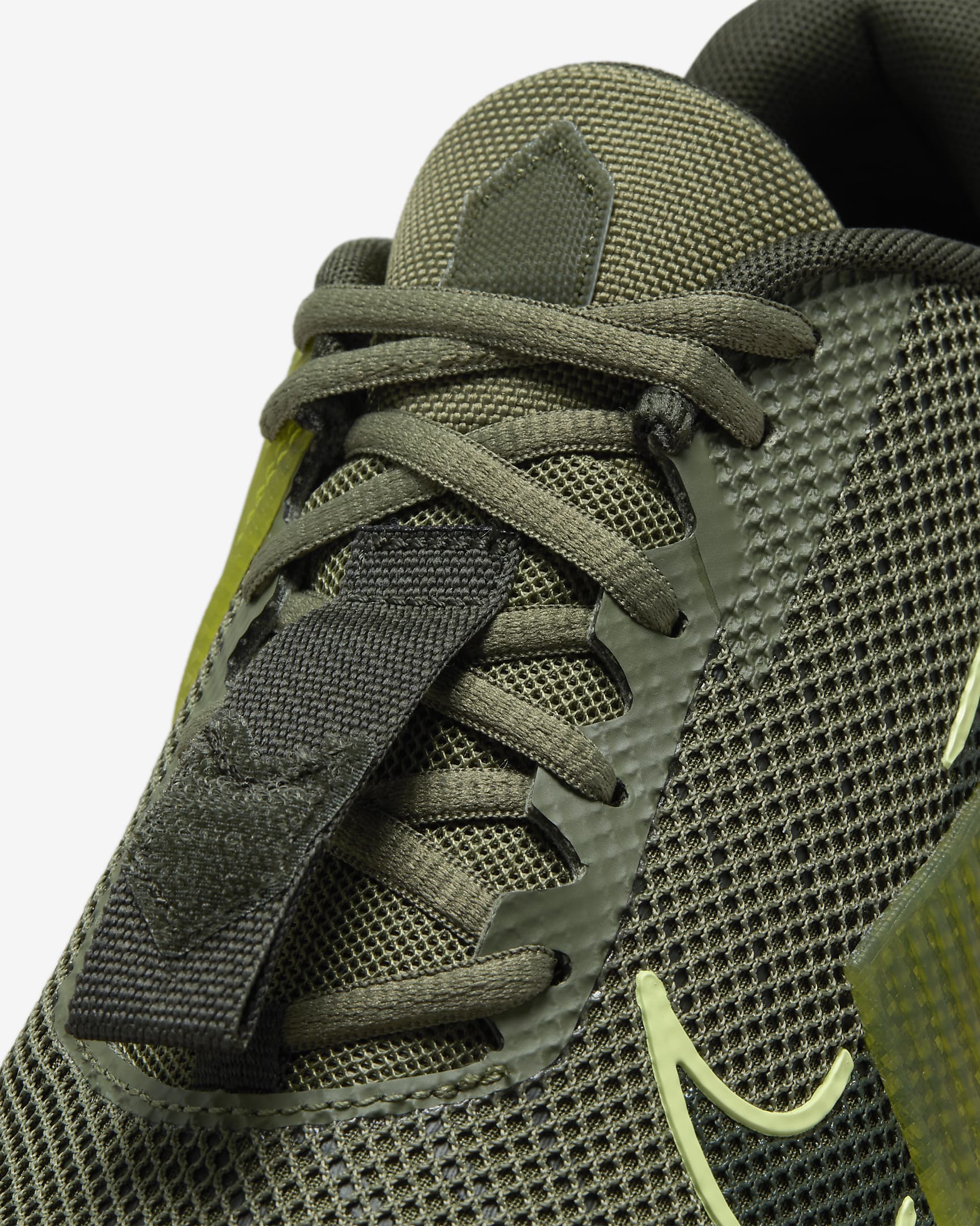 Men's Workout Shoes