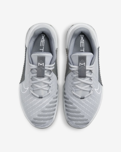 Men's Workout Shoes