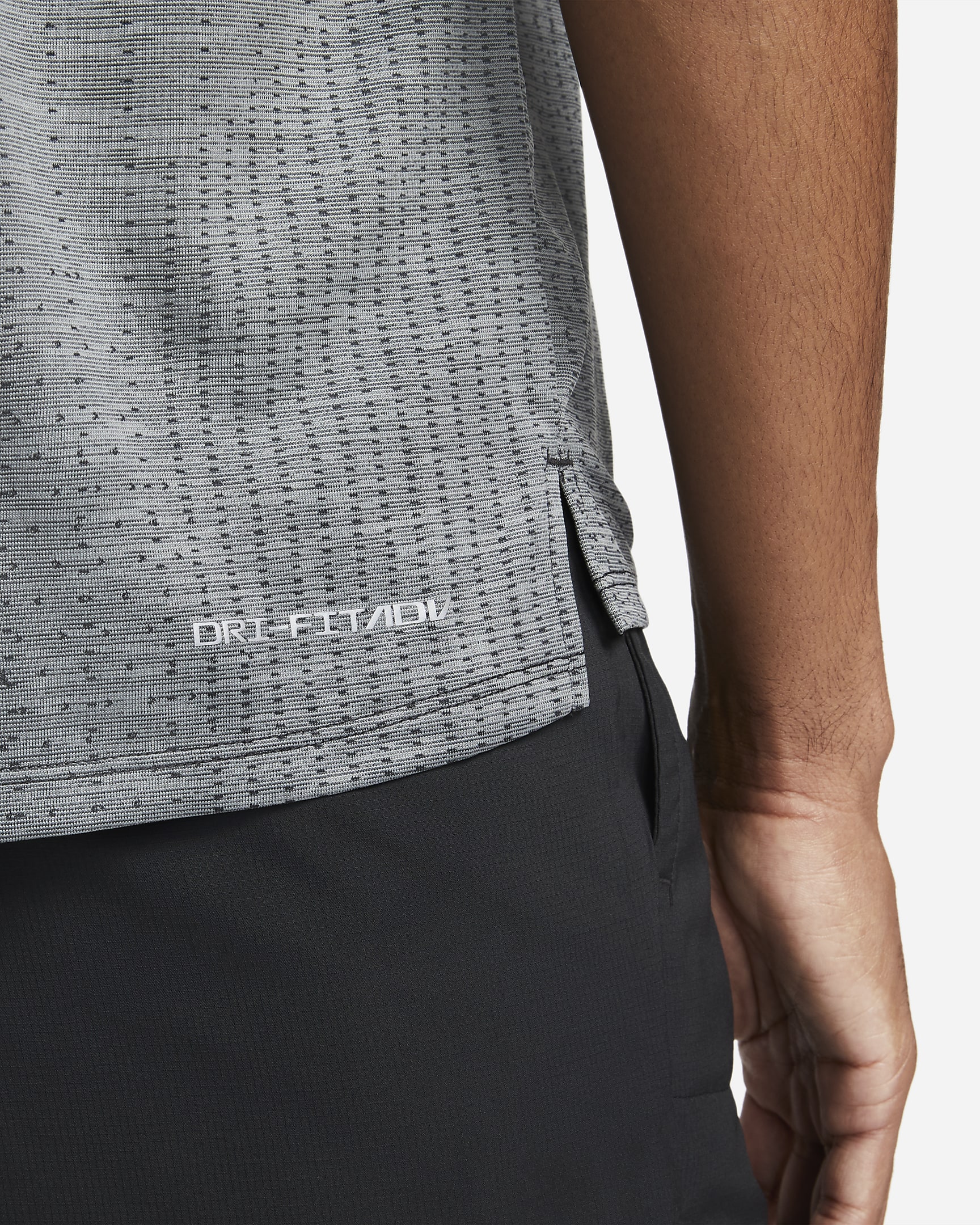 Men's Dri-FIT ADV Short-Sleeve Running Top
