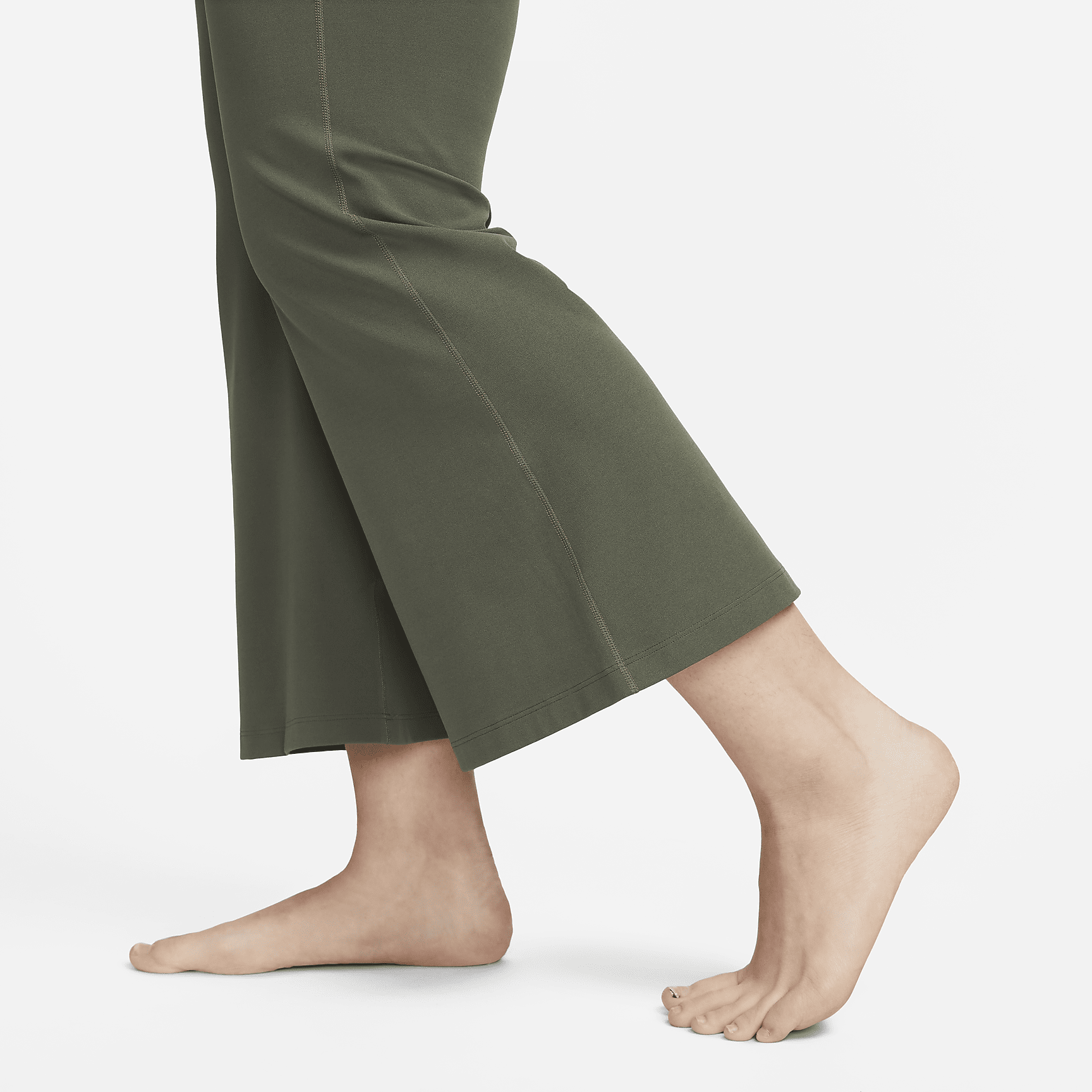 Yoga Dri-FIT Luxe - Women's Flared Pants (Plus Size)