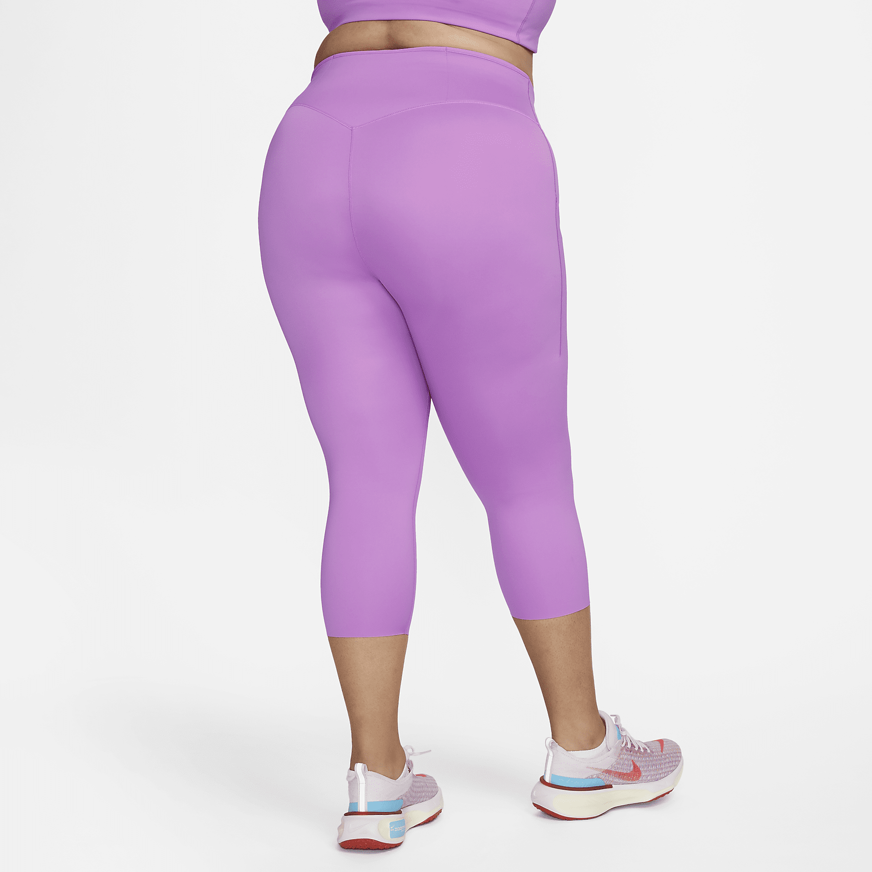 Go - Women's Firm-Support High-Waisted Cropped Leggings with Pockets (Plus Size)