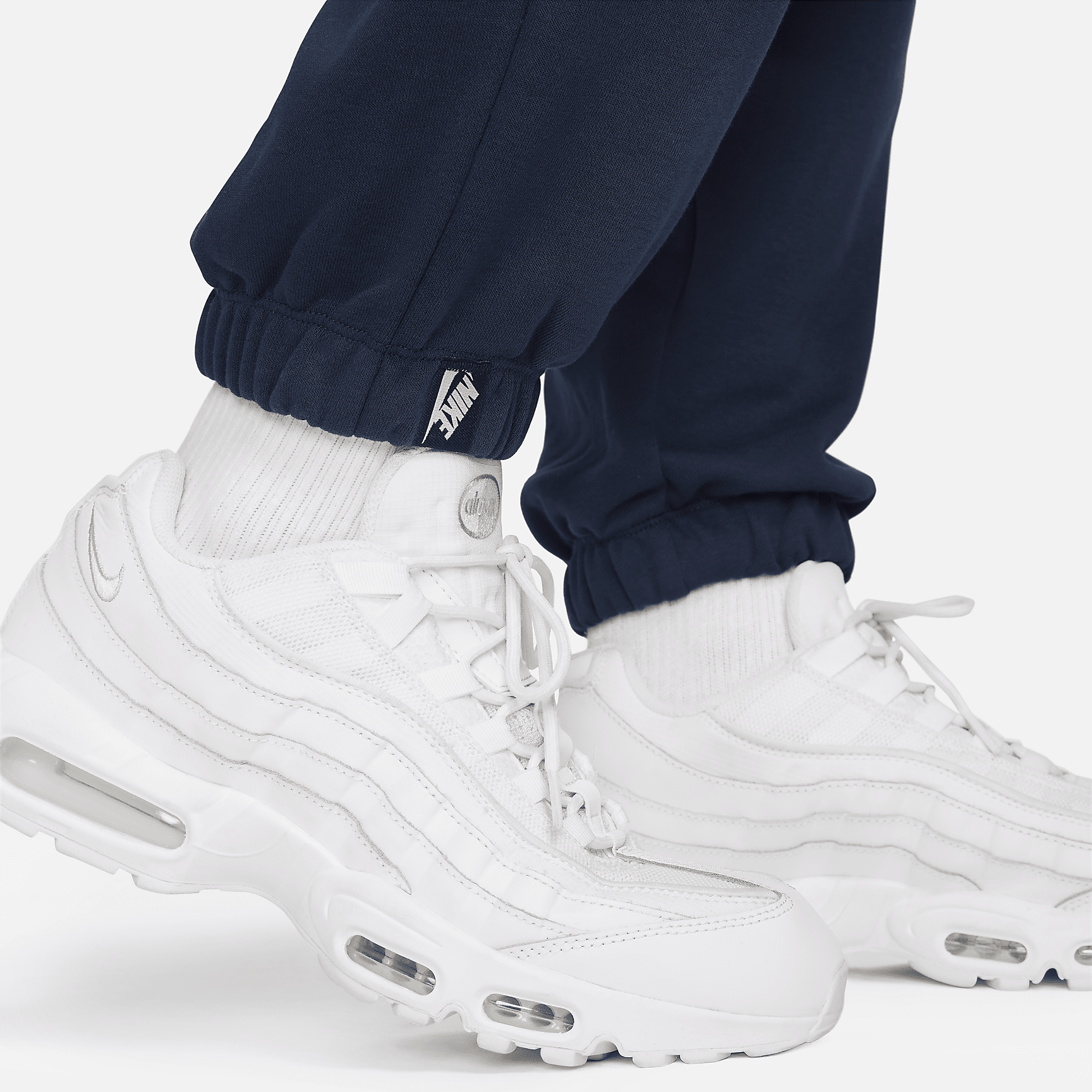 Sportswear - Women's Oversized High-Waisted Joggers