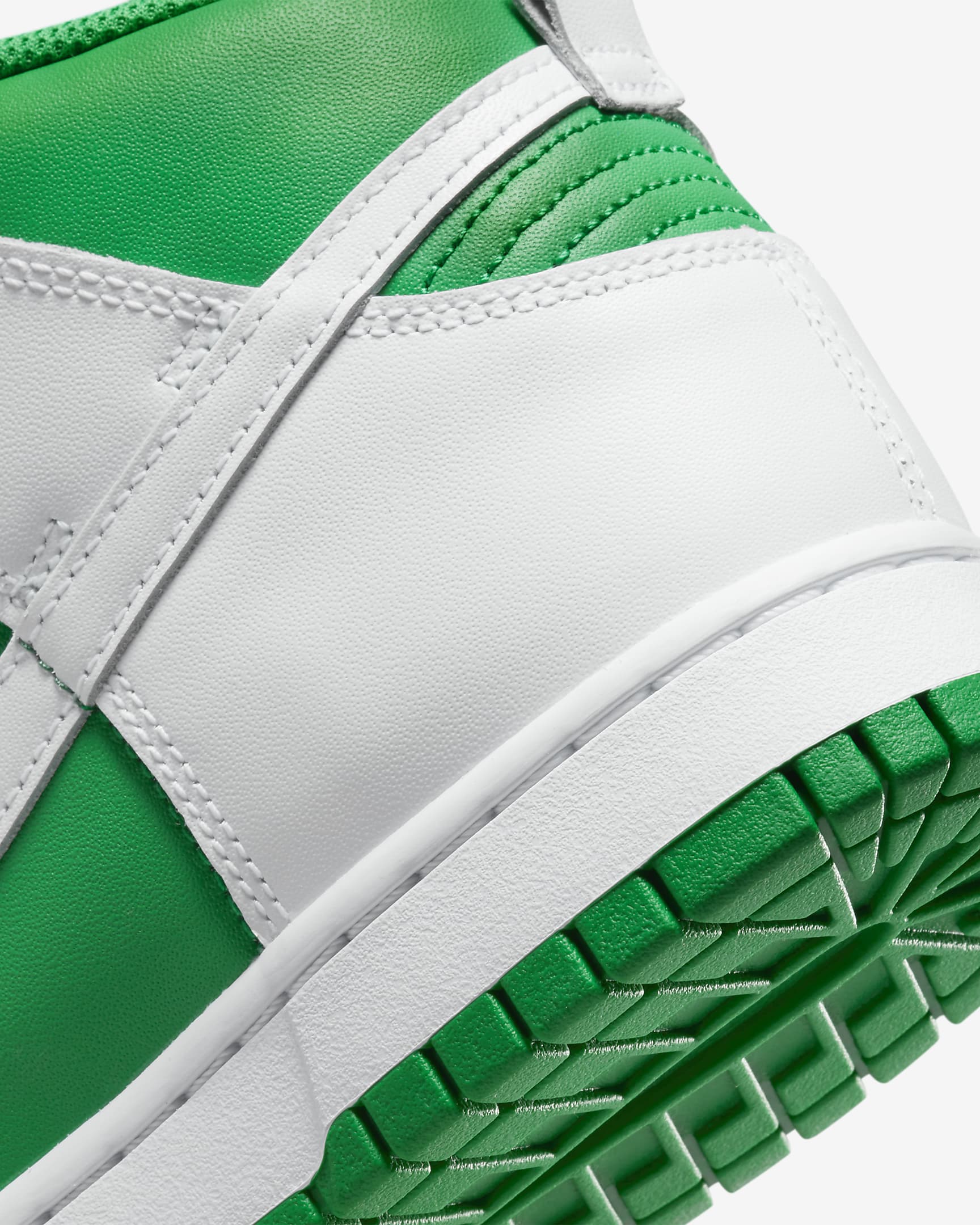 Dunk Mid