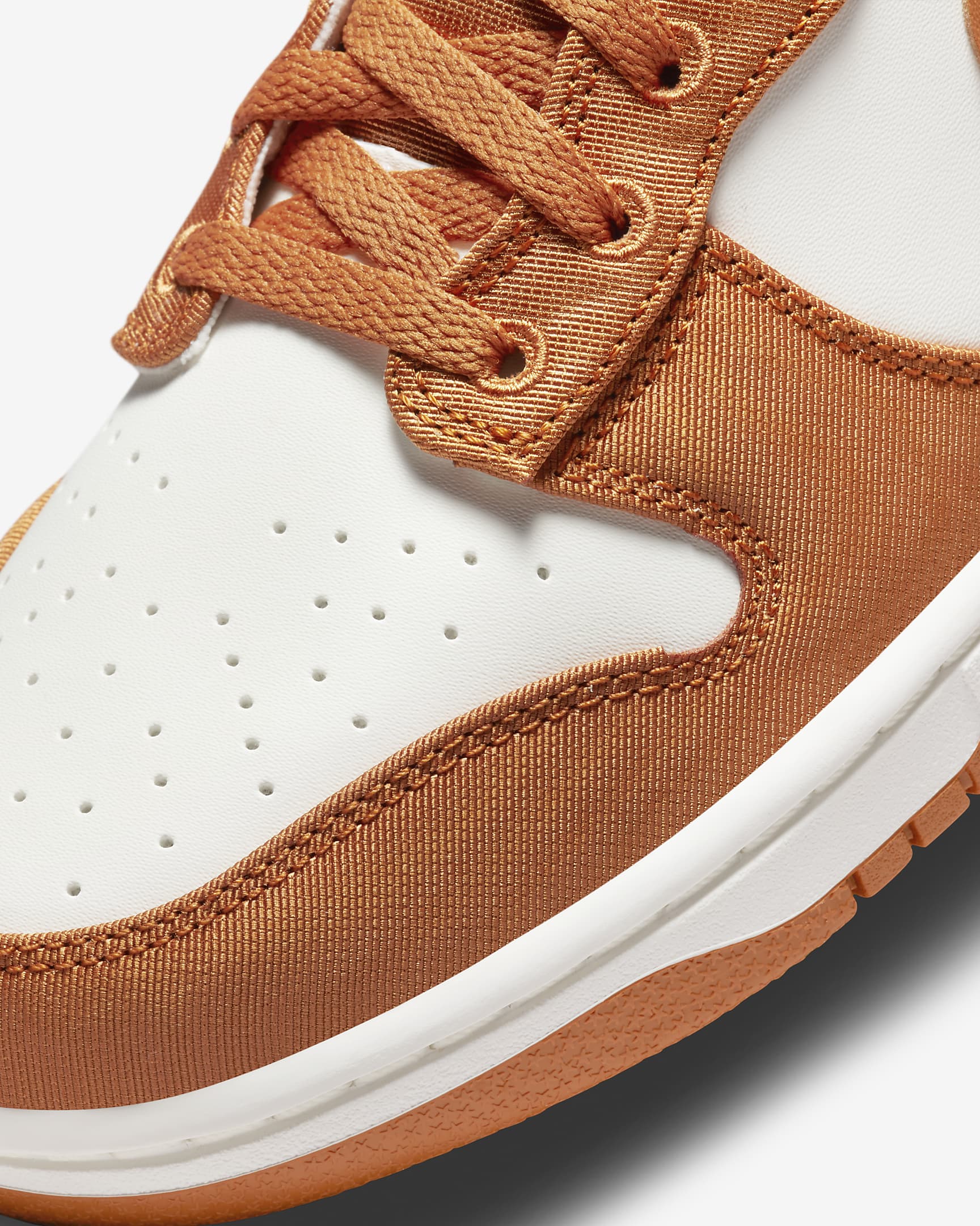 Dunk Mid