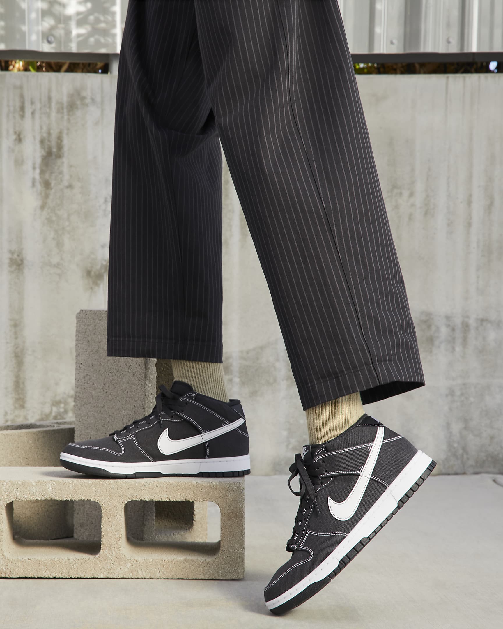 Dunk Mid