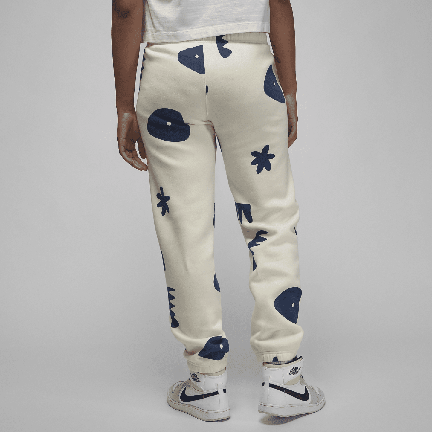 Artist Series by Mia Lee - Women's Fleece Pants