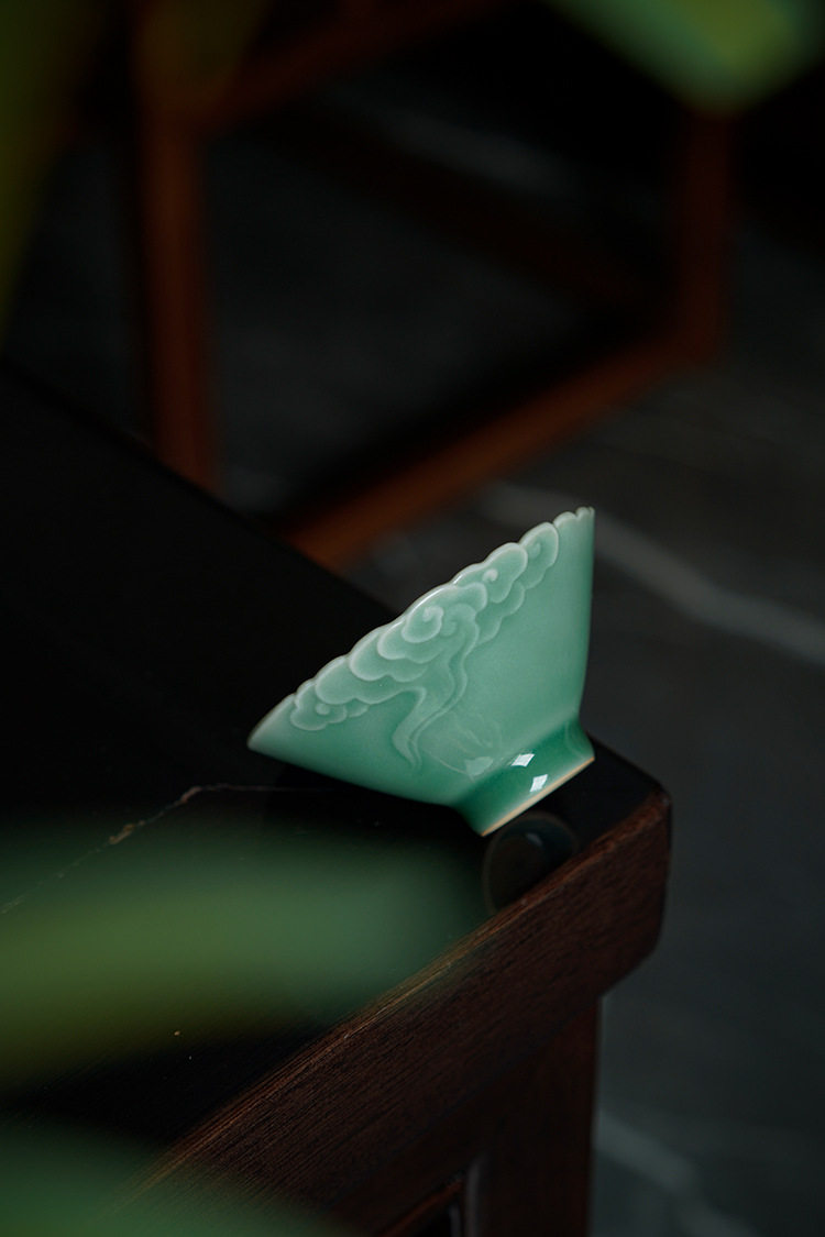 03 a8fde121 fbf4 4a59 bdc3 18720ac13eb8 – Longquan Celadon Embossed Cloud Patterns Teacup by Kungfuyang