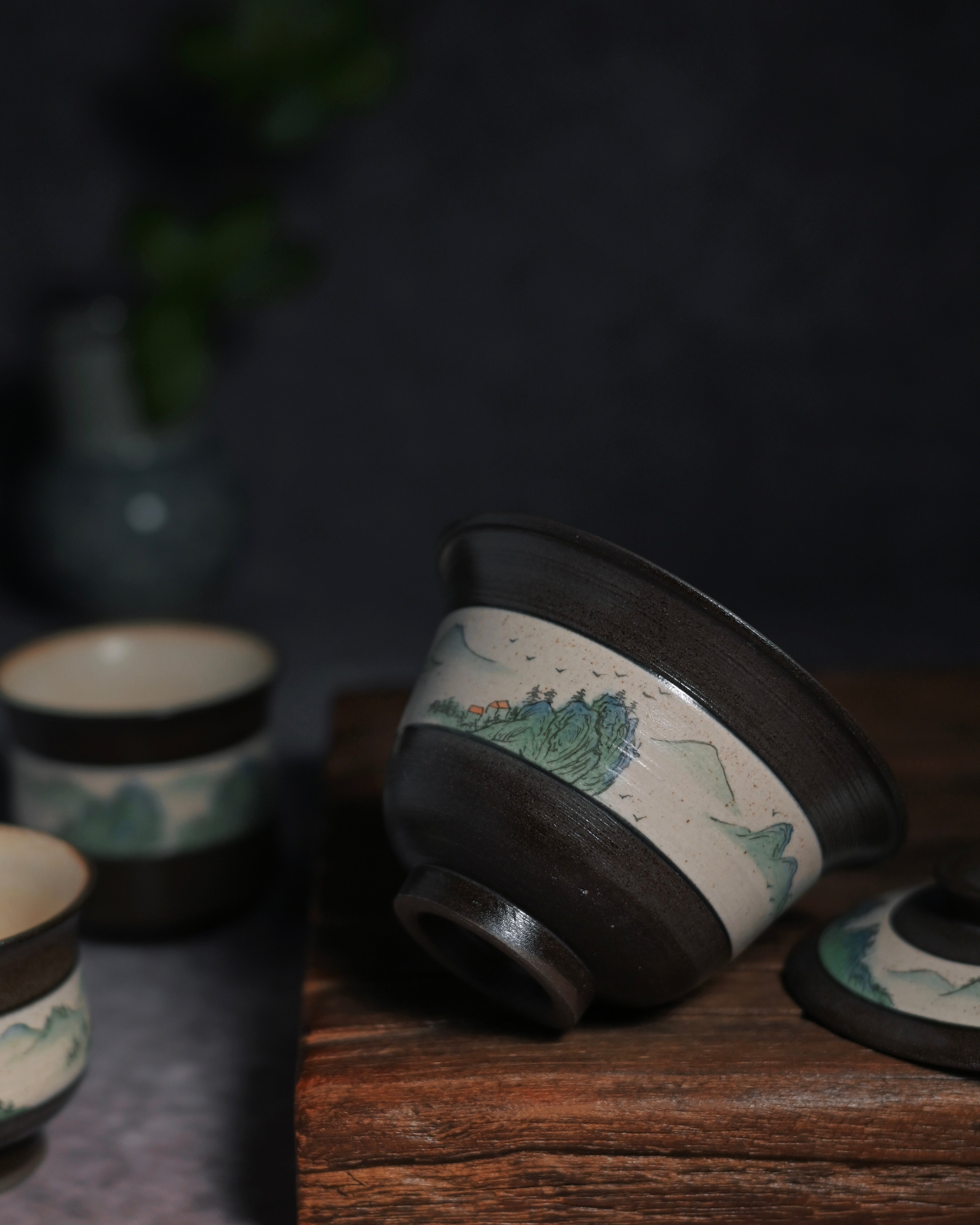 Wang Ximeng inspired gaiwan series matching the original "Thousand Li of Rivers and Mountains" compositio by Kungfuyang