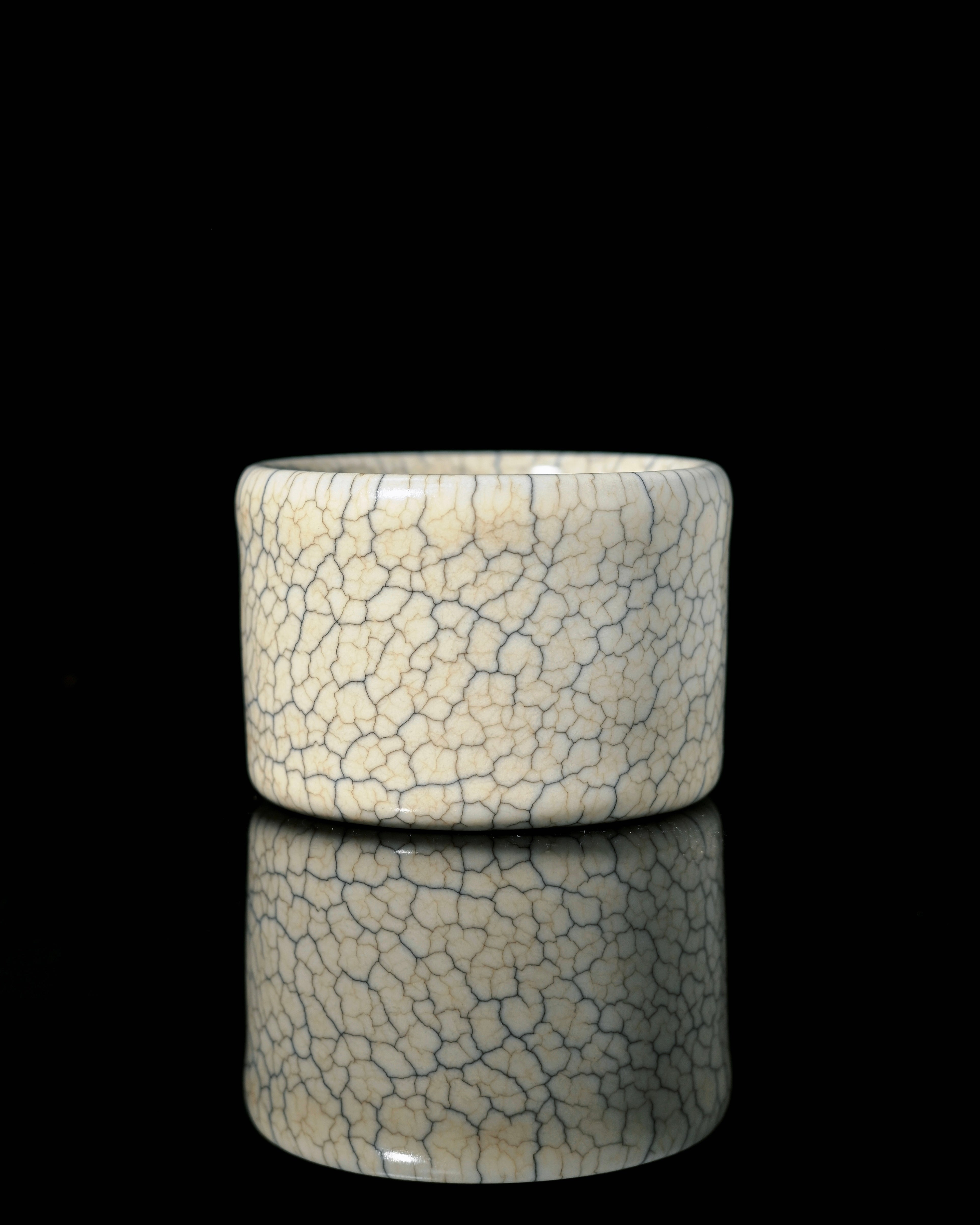 Five great kilns heritage preserving Ge kiln's distinctive crackle art techniques by Kungfuyang