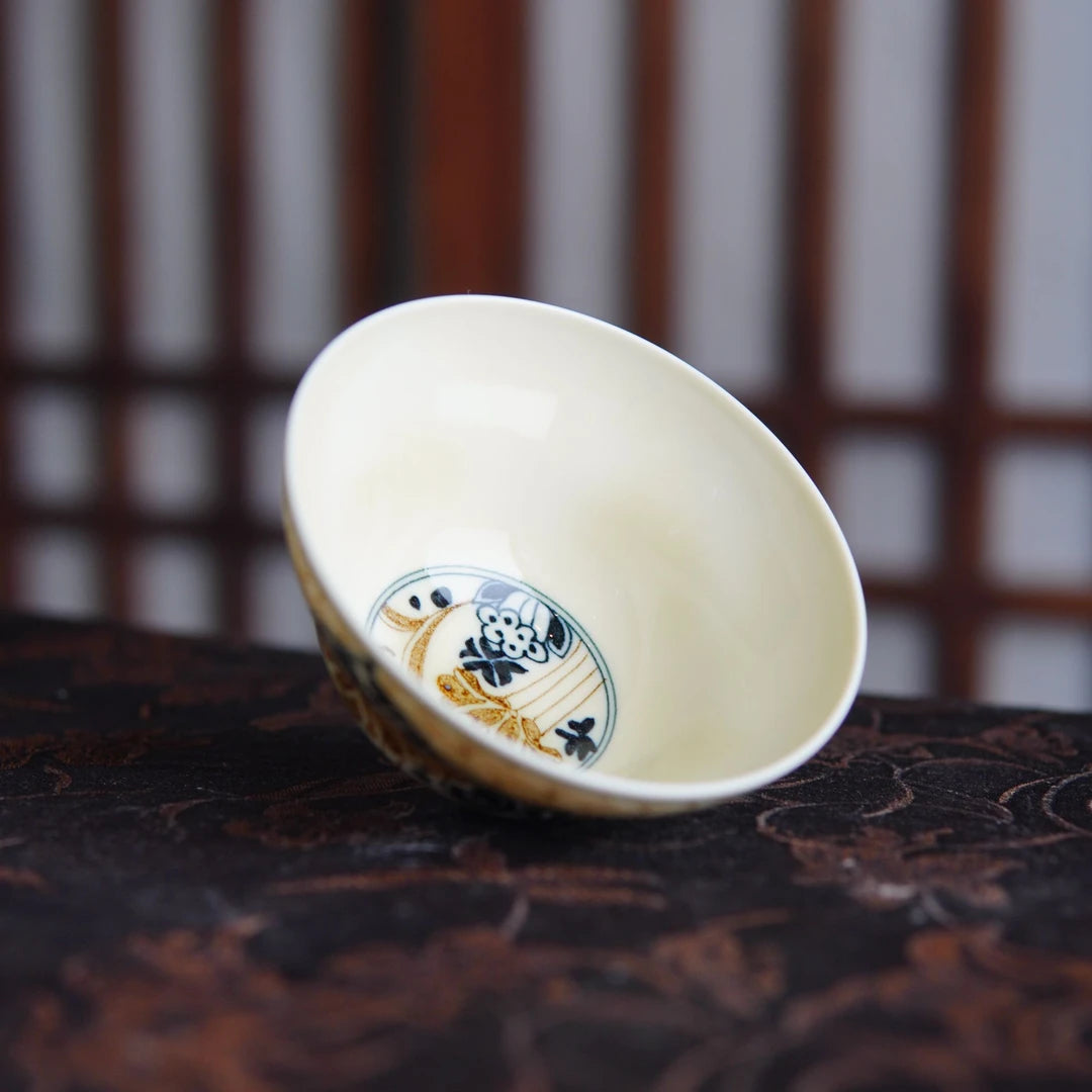 Kungfuyang Hand-Painted Underglaze Gold "Copper Coin" Lotus Gaiwan Set, product view 7