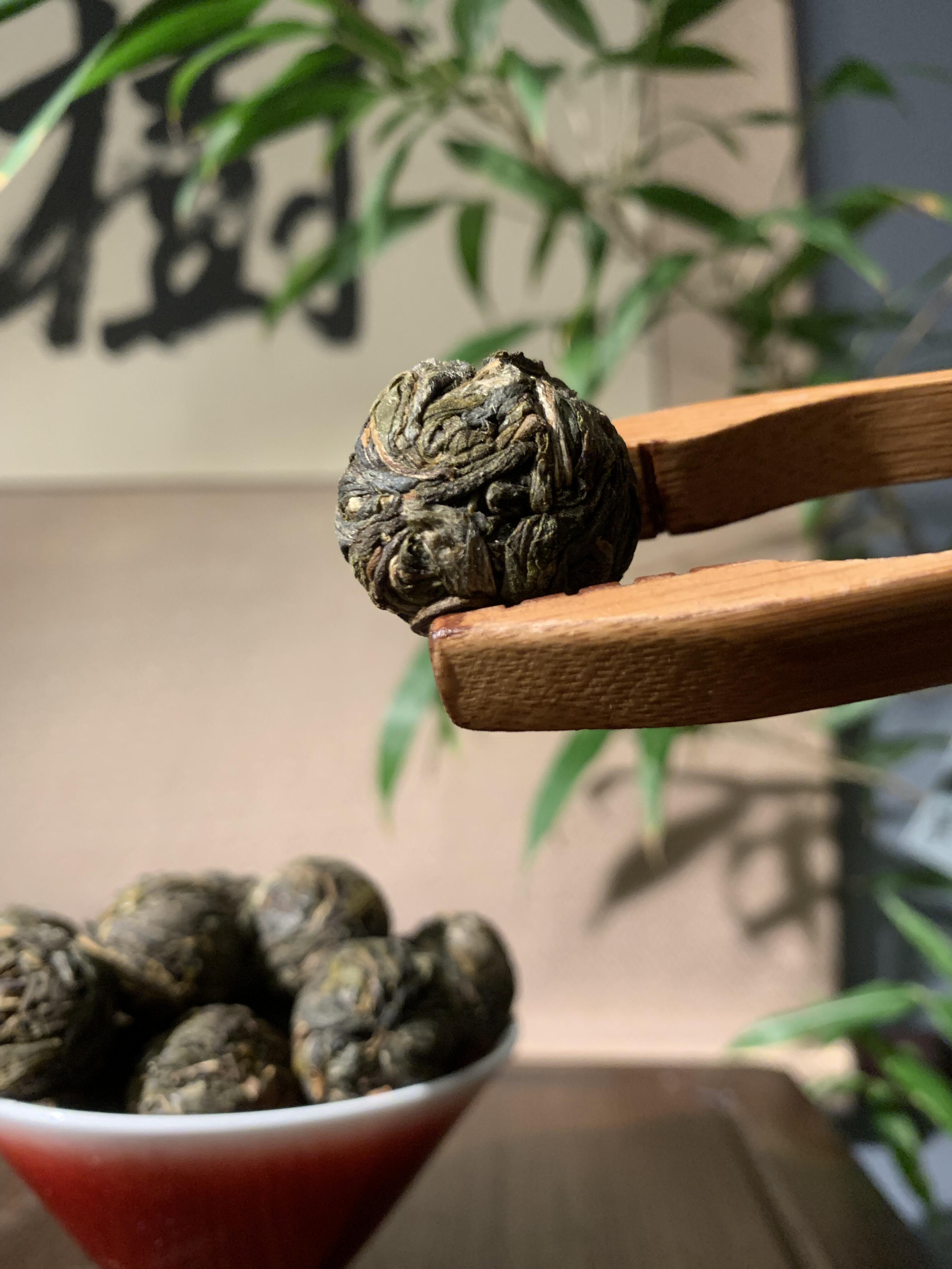 Kungfuyang 2026 Bingdao Laozhai Ancient Tree Dragon Pearl Pu-erh Tea, product view 3