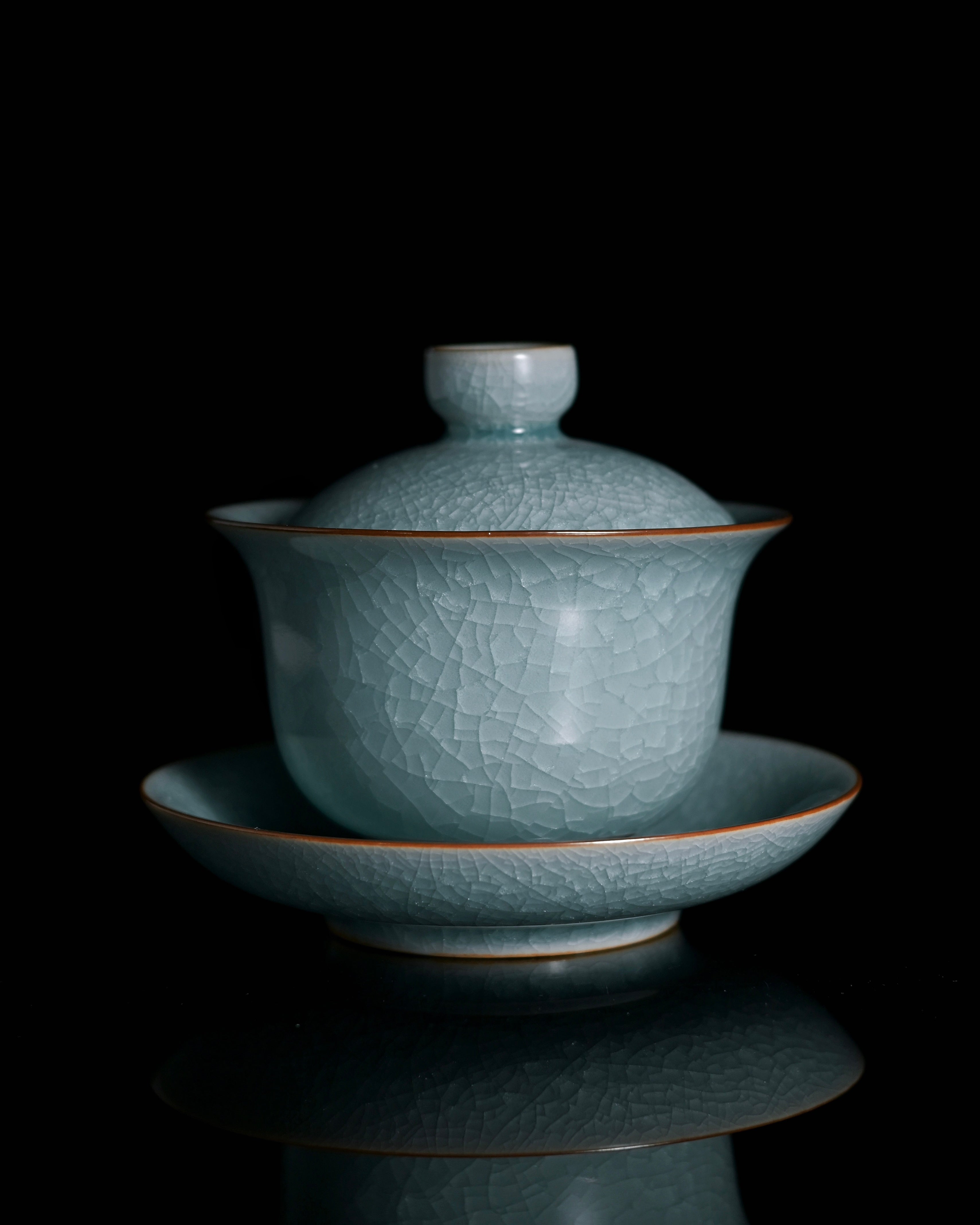 Handcrafted Ru ware gaiwan inspired by Song dynasty ceramics by Kungfuyang