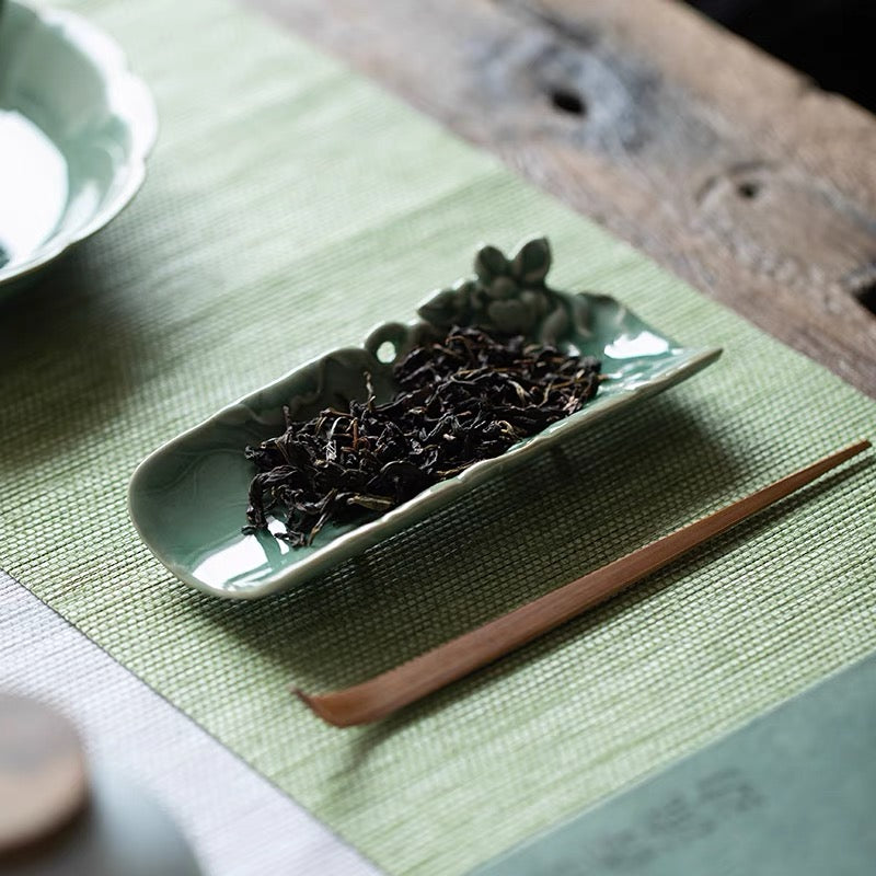 Kungfuyang Longquan Celadon Tea Holder with Hand Carved Lotus Pattern, product view 7