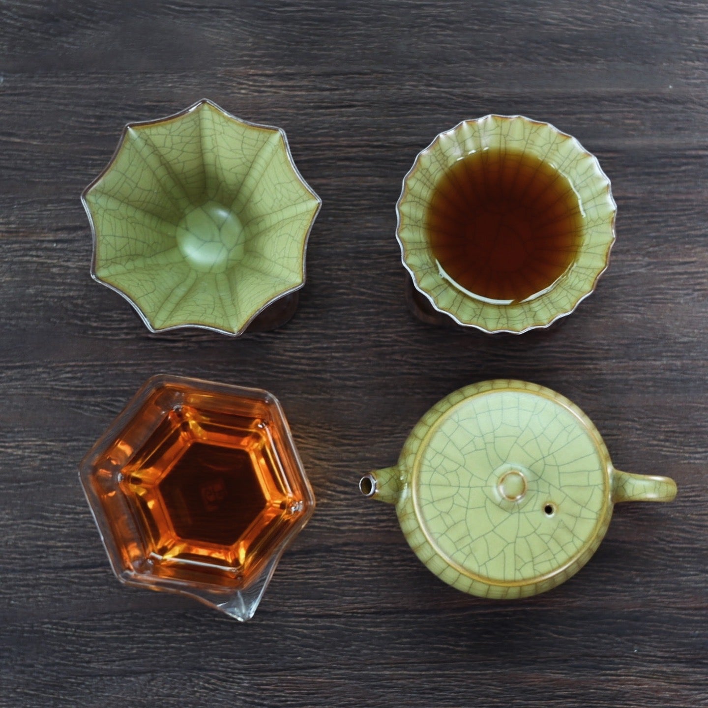 Kungfuyang Longquan Celadon – Ge Kiln Daisy Host Teacup, product view 2
