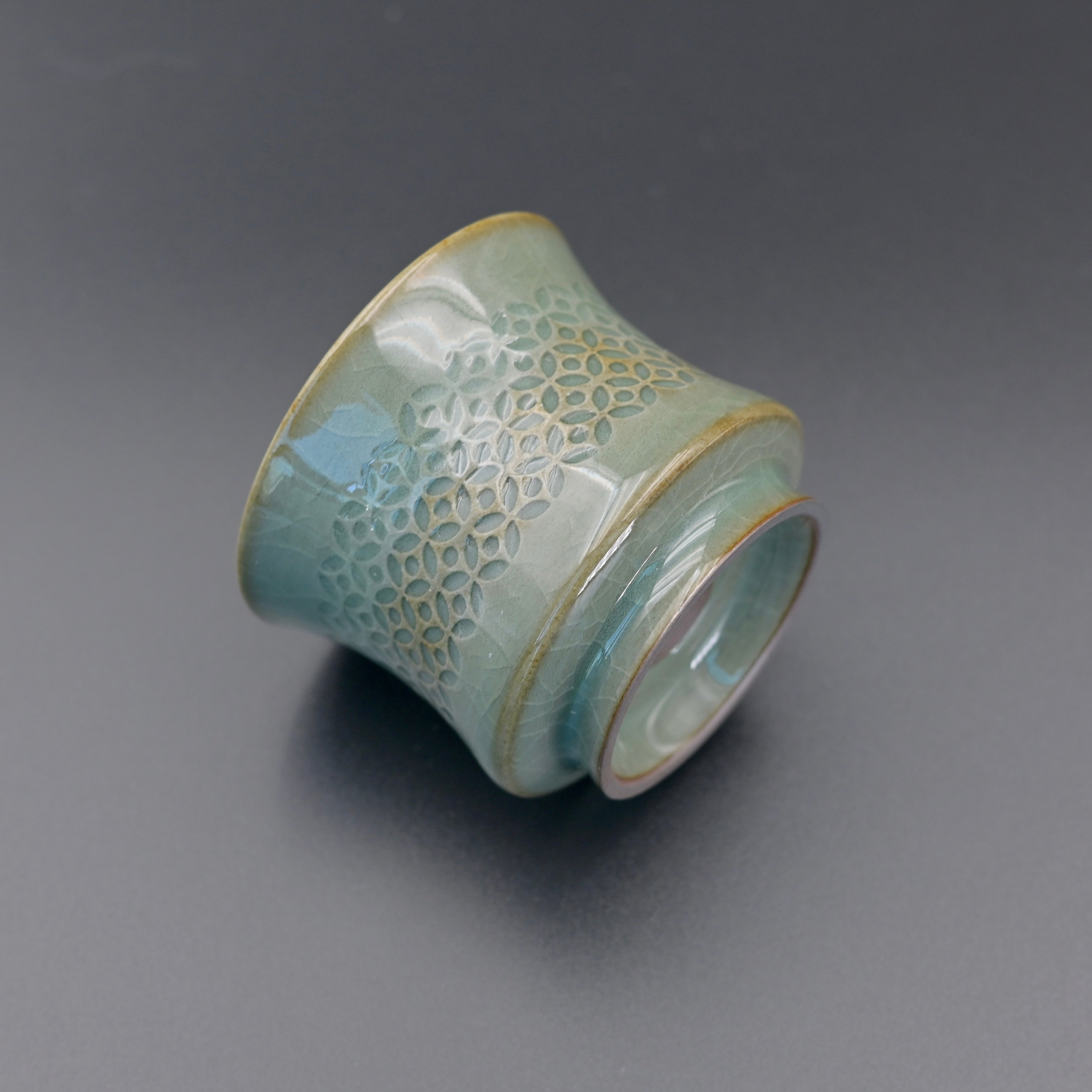 Kungfuyang Longquan Celadon Handmade Underglaze Hollow-Carved Teacup(, product view 7