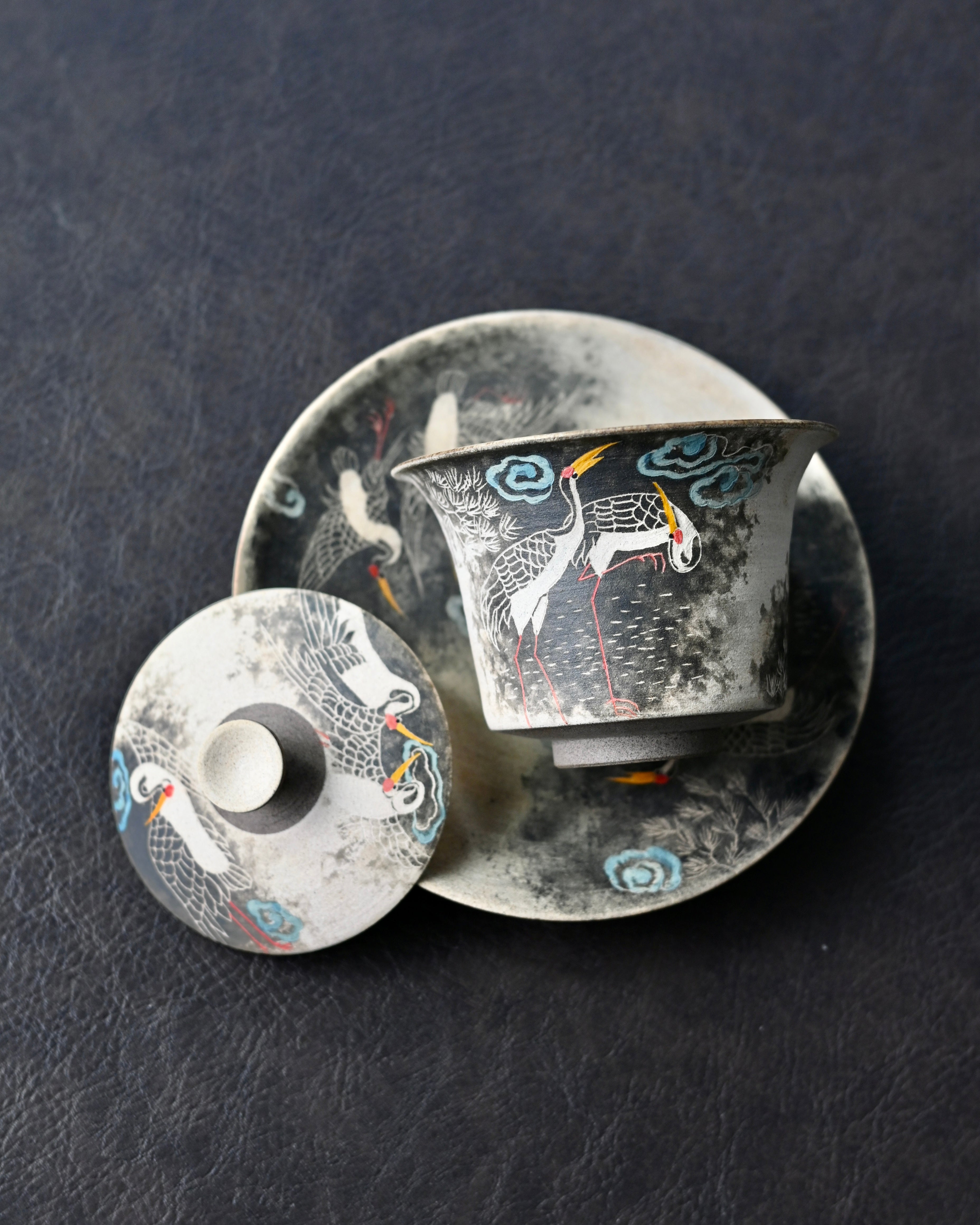 Kungfuyang Jingdezhen Hand-Carved and Hand-Painted Cranes Gaiwan Set, product view 5