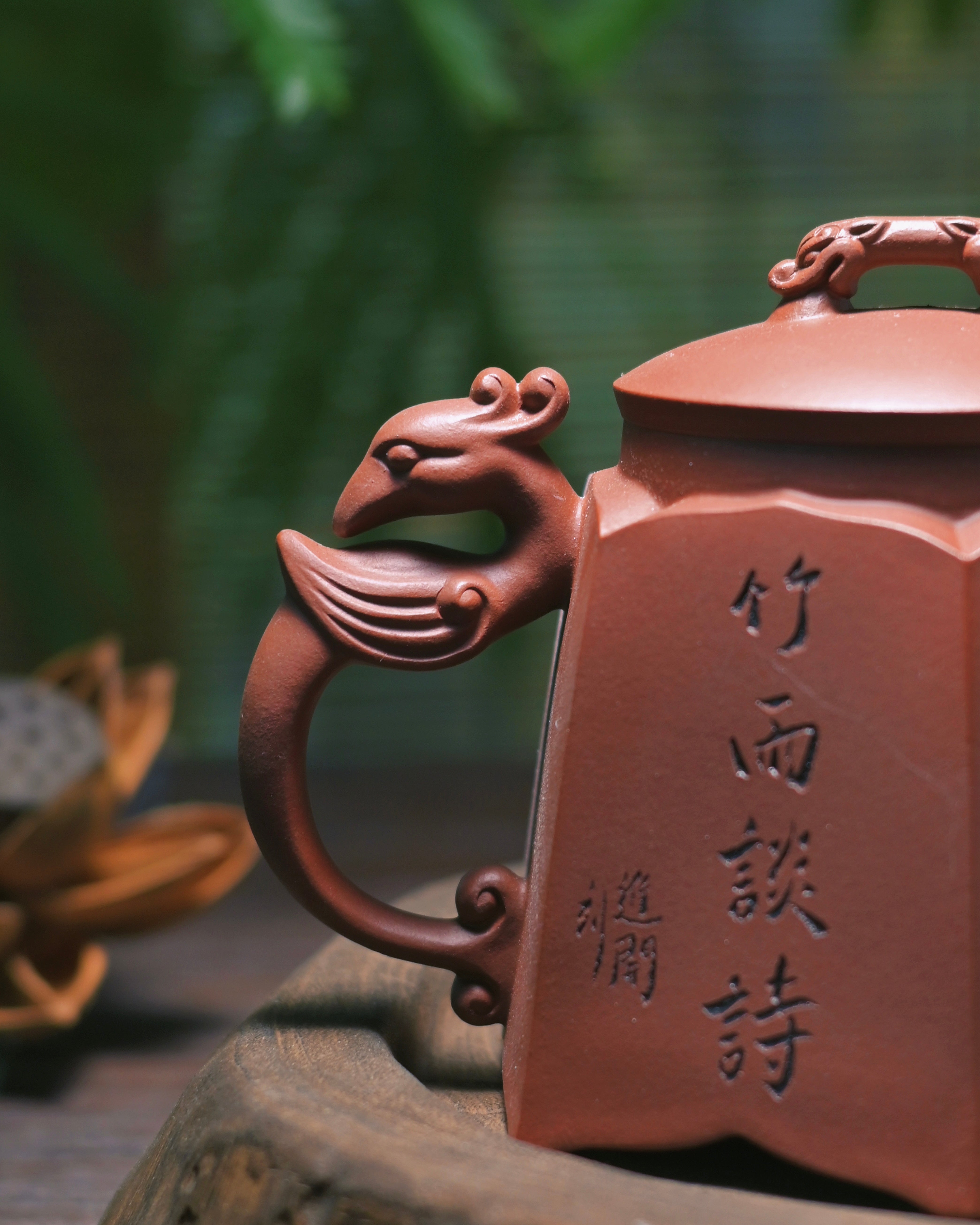 Kungfuyang Yixing Zhuni Clay Hexagonal Teapot 400ml, product view 3