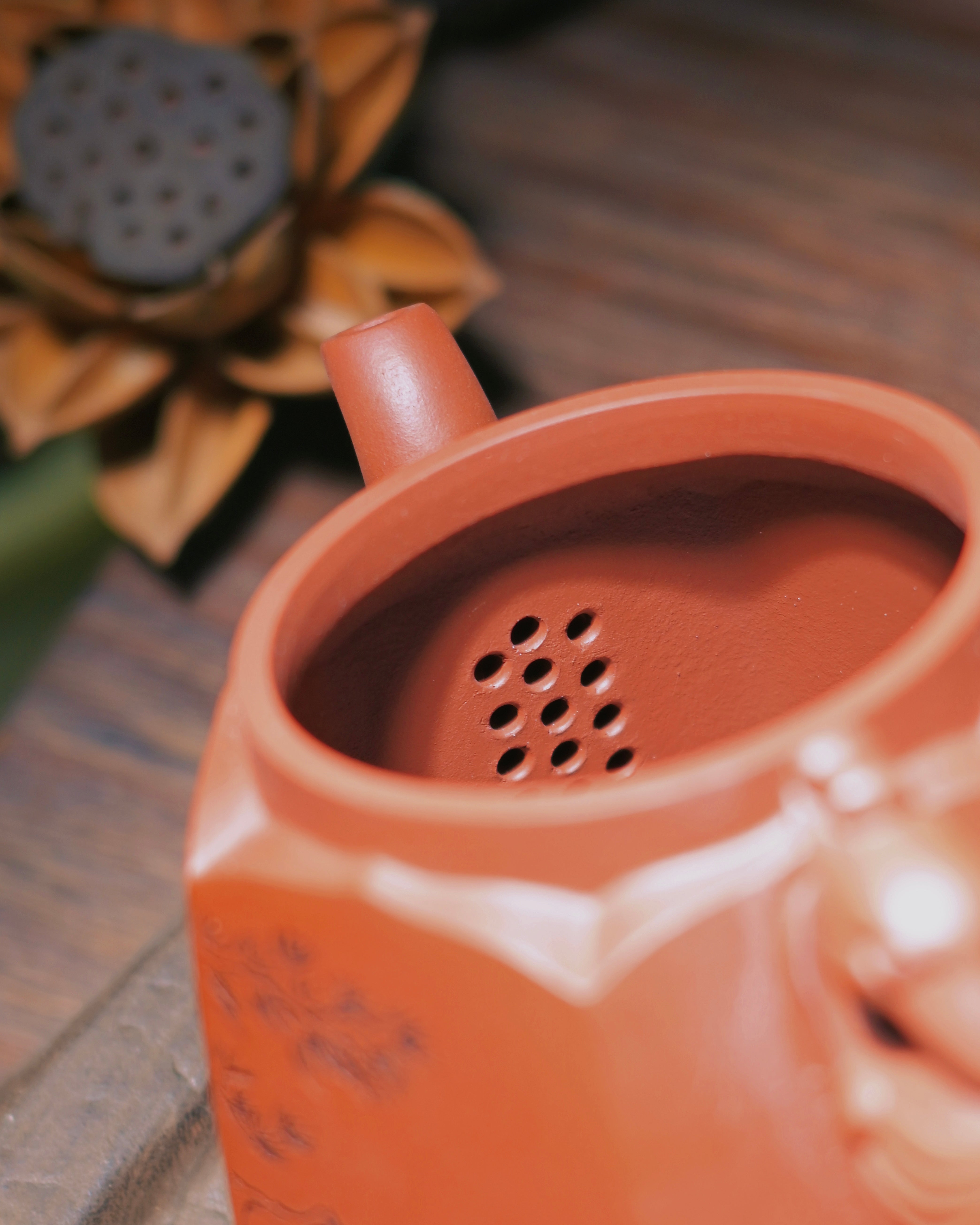 Kungfuyang Yixing Zhuni Clay Hexagonal Teapot 400ml, product view 4