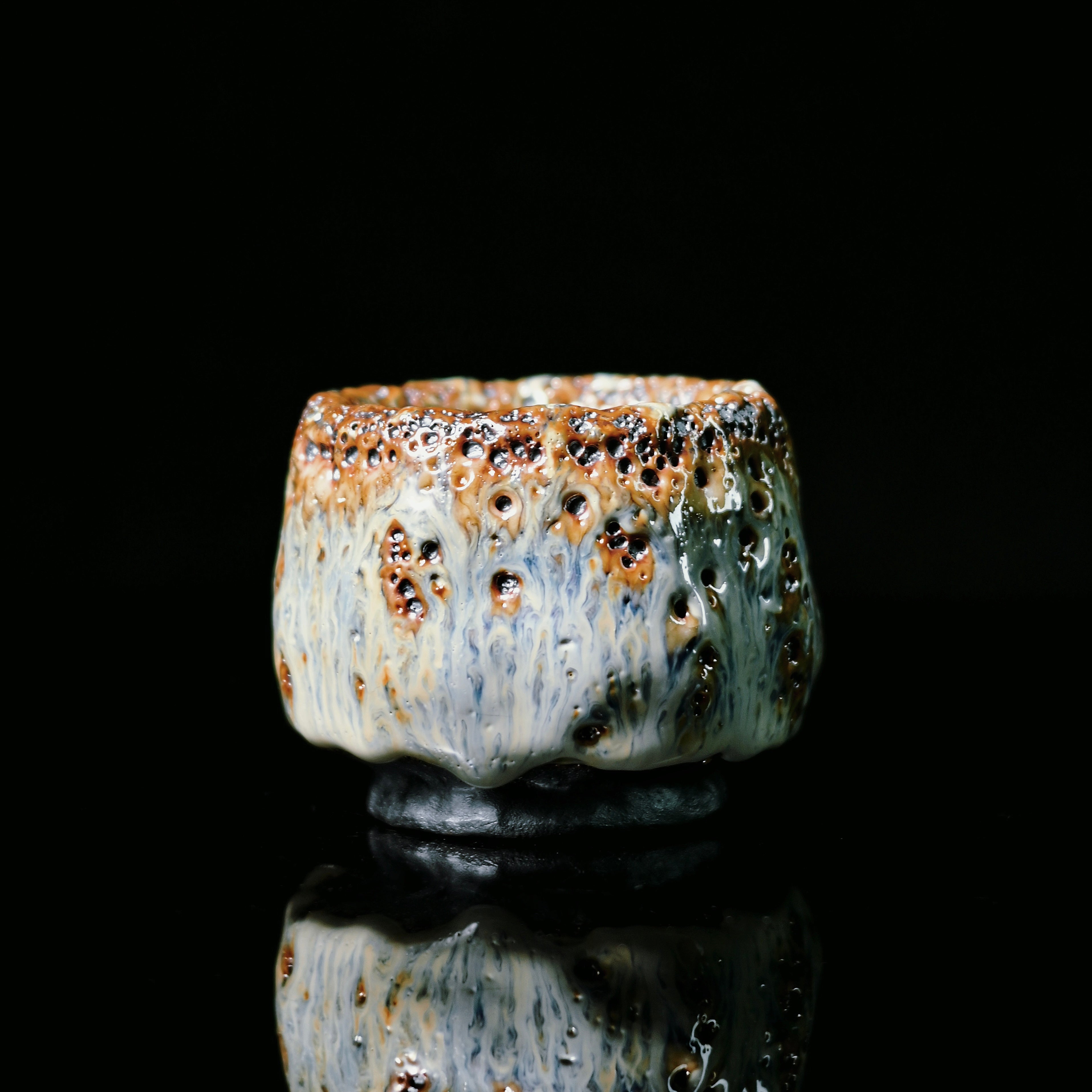 Kungfuyang Unique Piece Wabi-Sabi Shino Ware Kiln-Transformation Teacup, product view 6