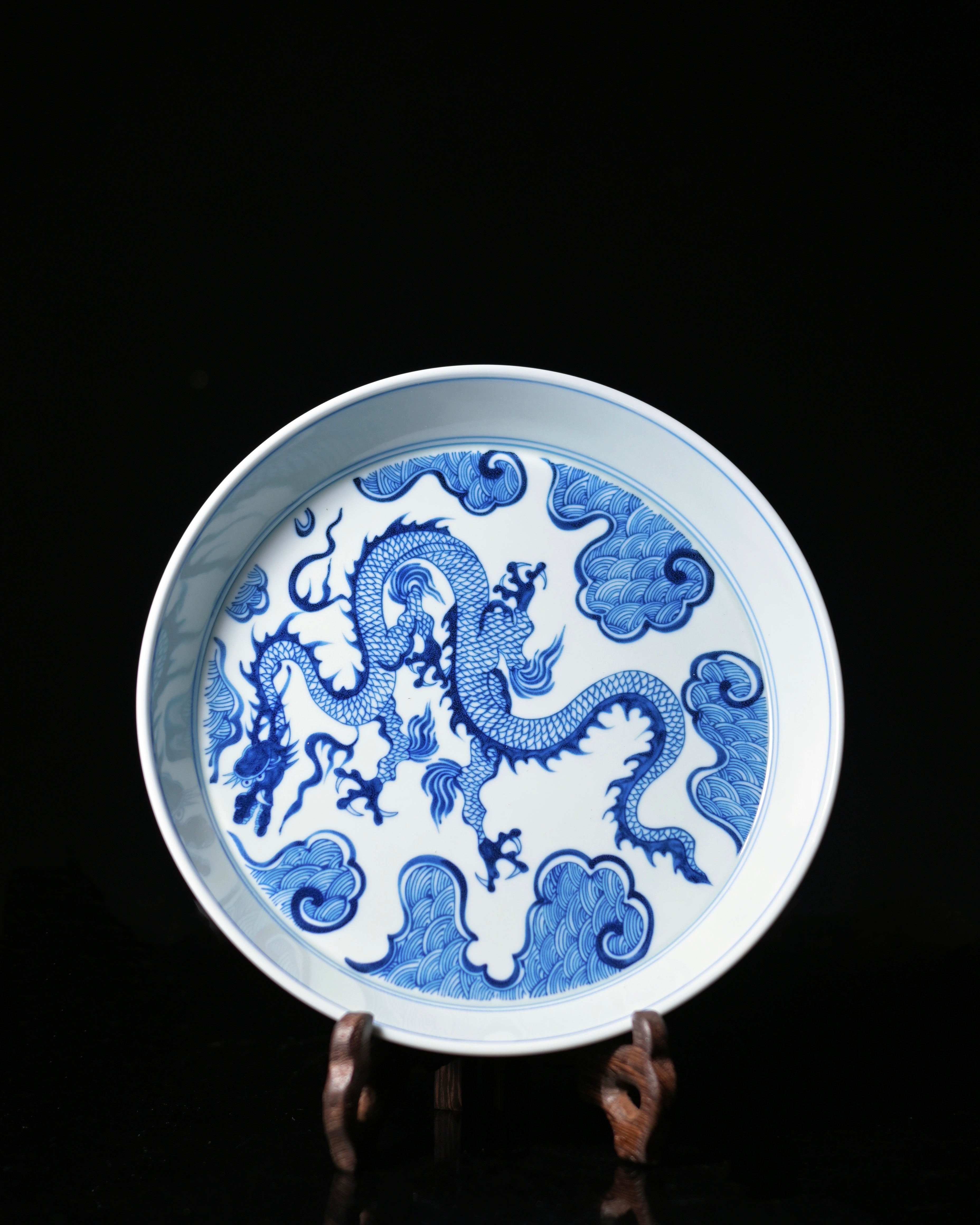 Kungfuyang Jingdezhen Underglaze Blue and White Dragon Gaiwan Set 150ml, product view 2