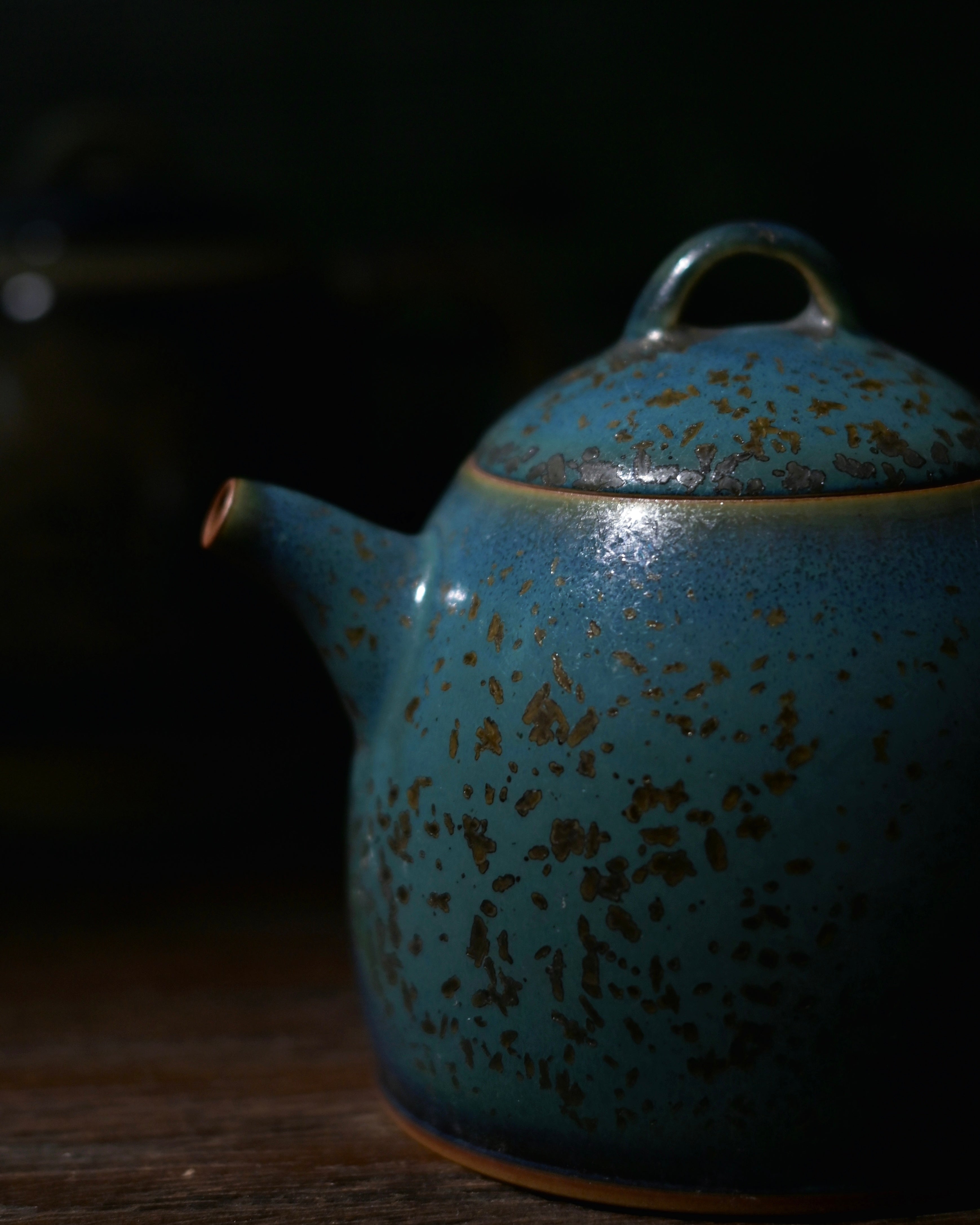 Kungfuyang Jun Ware "Qin Quan" Teapot in Pine-Green Celadon 210ml, product view 6