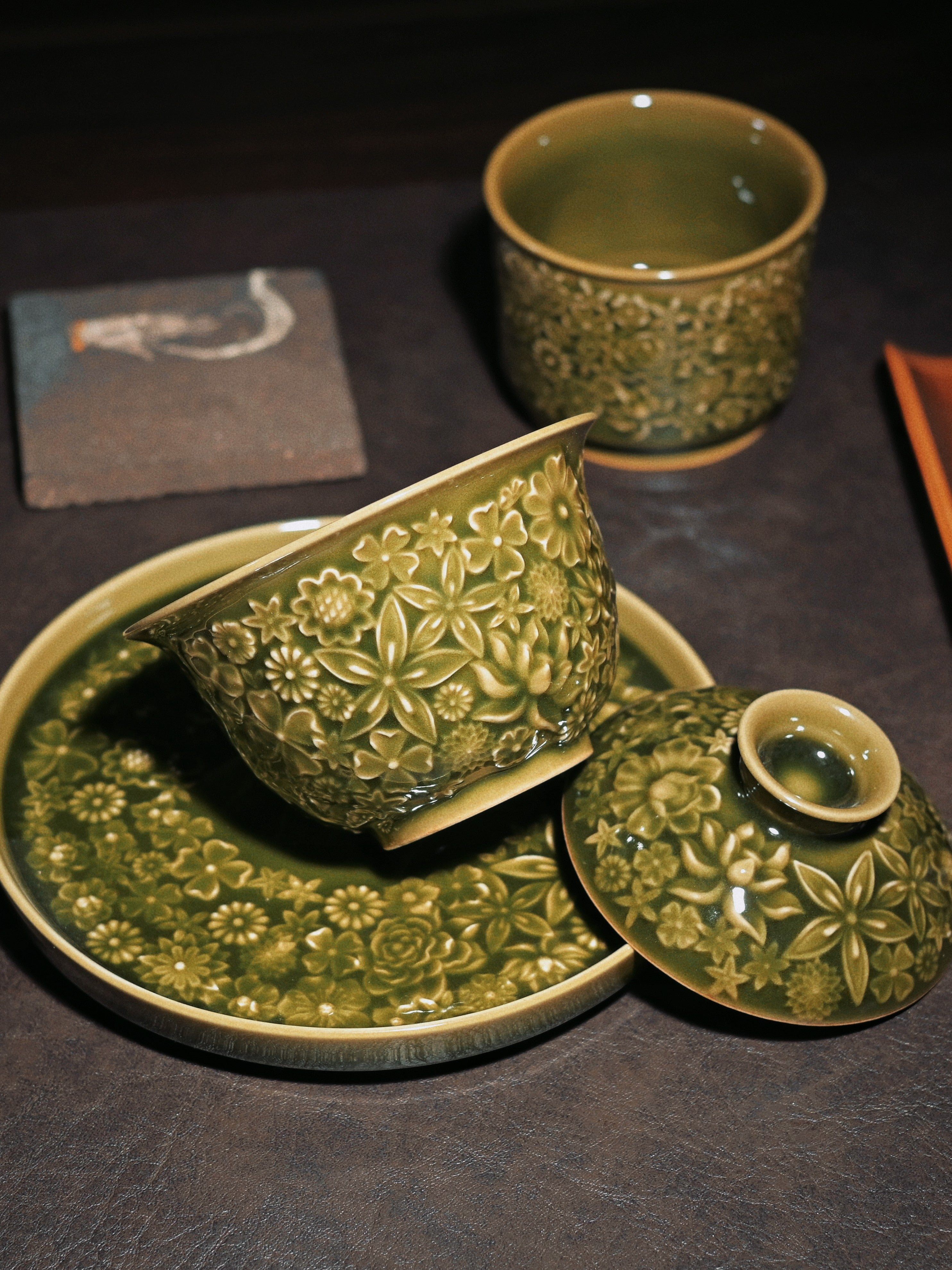 longquan celadon floral pattern tea bowl – Longquan Celadon "Hundred Flowers" Relief-Carved Three-Piece by Kungfuyang