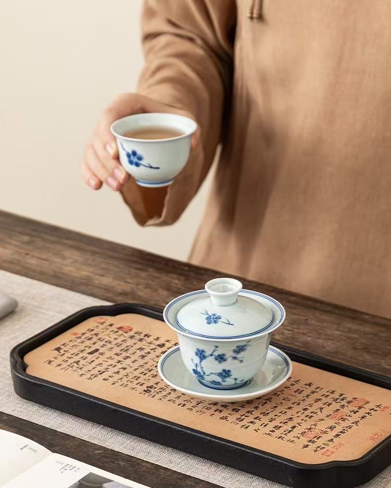 Artistic brushwork showing layered ink tones in traditional Chinese painting technique by Kungfuyang