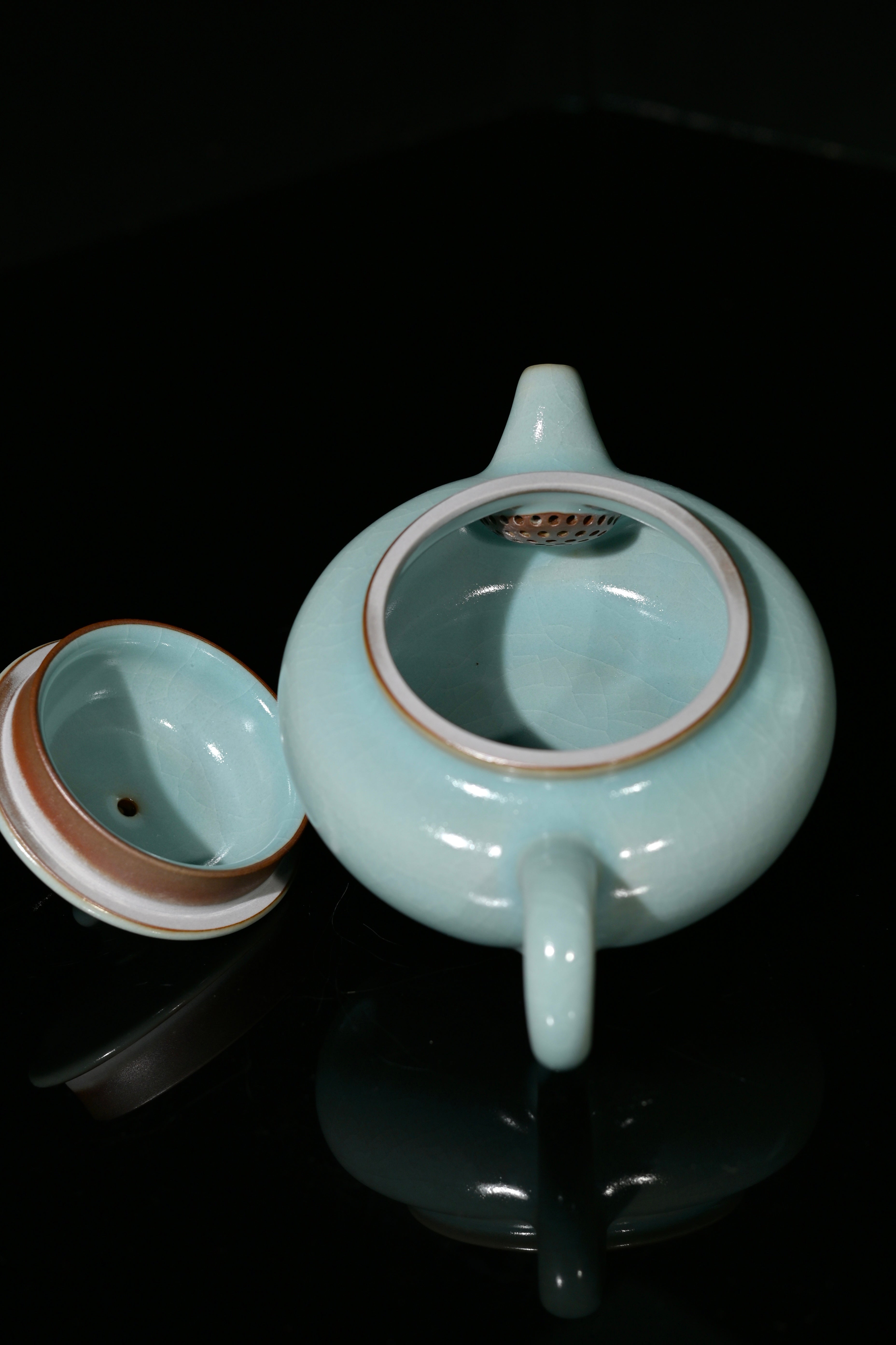Kungfuyang Ru Porcelain Vintage Glaze Archaized Teapot 180ml, product view 5