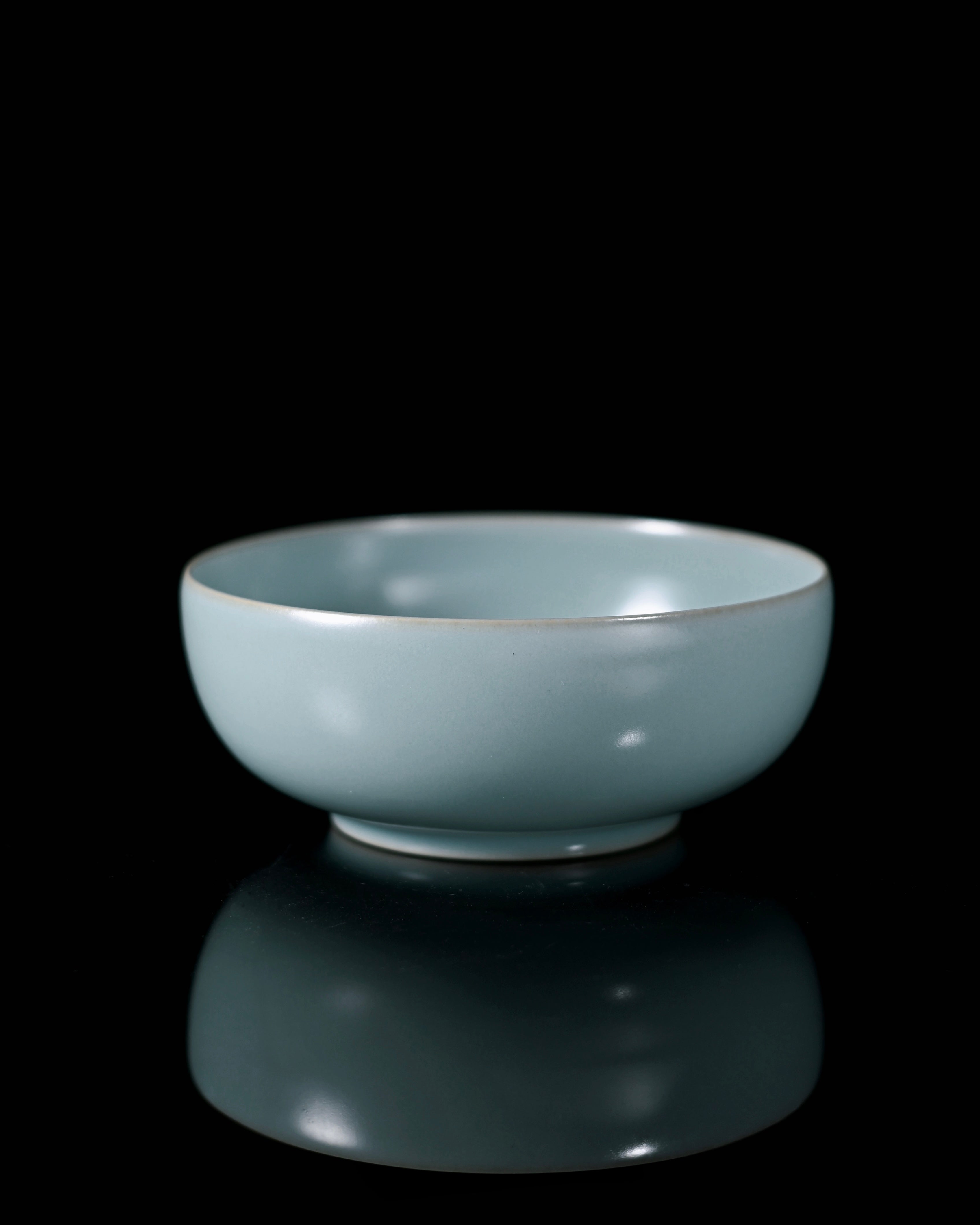 Smooth silk-gloss Ru porcelain tea bowl with generous capacity, ideal for personal tea sessions by Kungfuyang