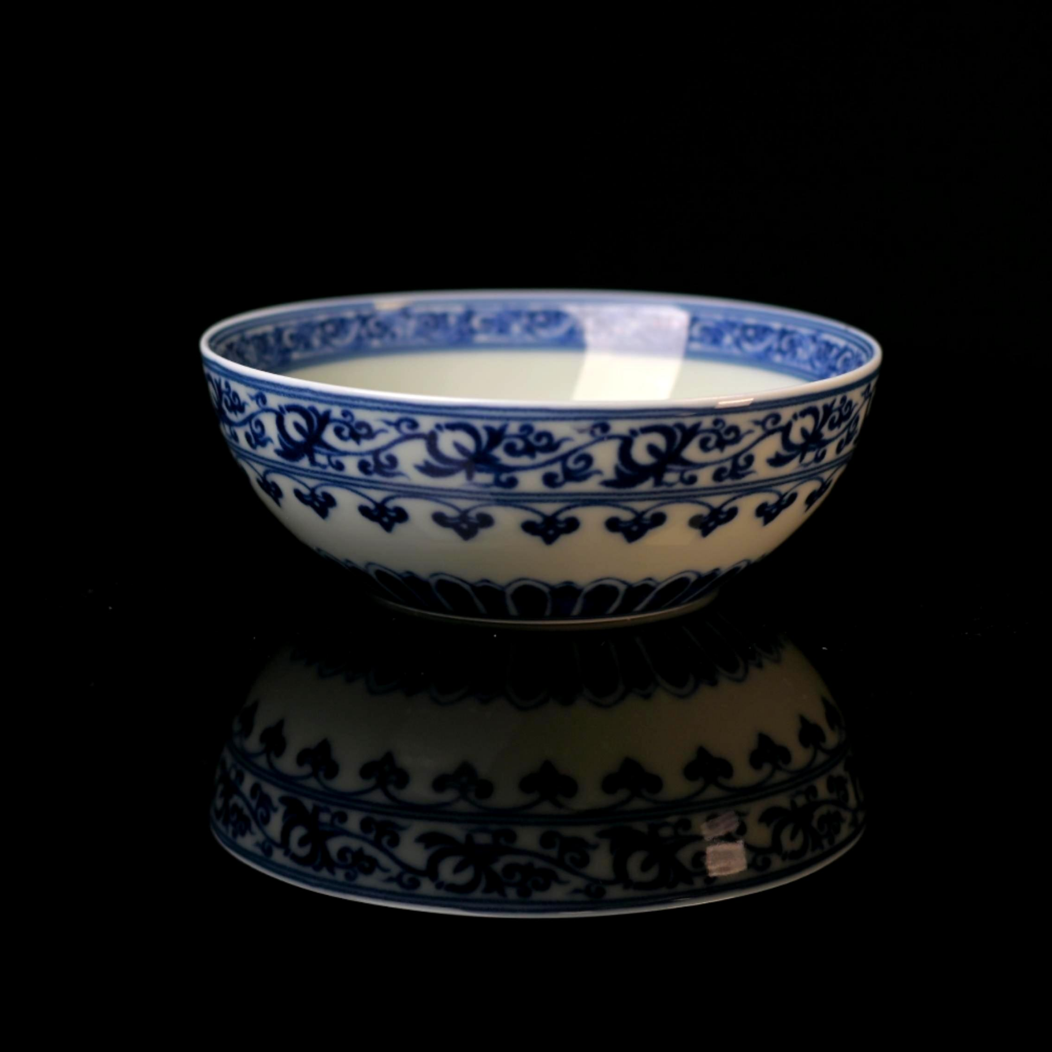 Kungfuyang Blue and White Underglaze Porcelain Cup with Scrolling Lotus, product view 2