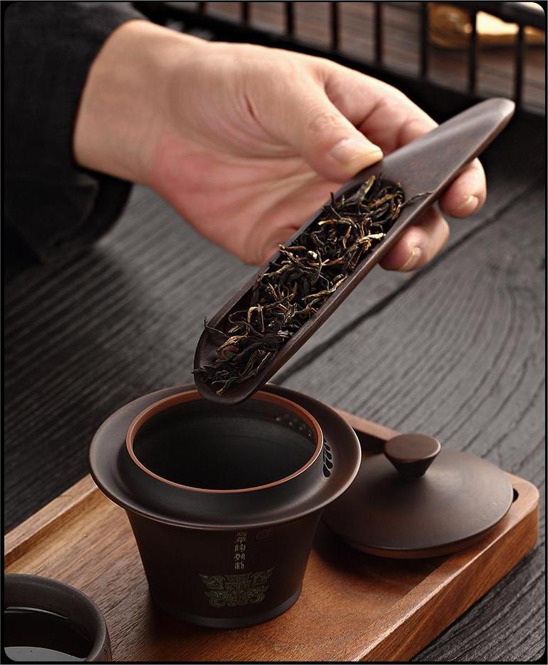 Unique Kung Fu tea Gaiwan with built-in tea filter holes by Kungfuyang