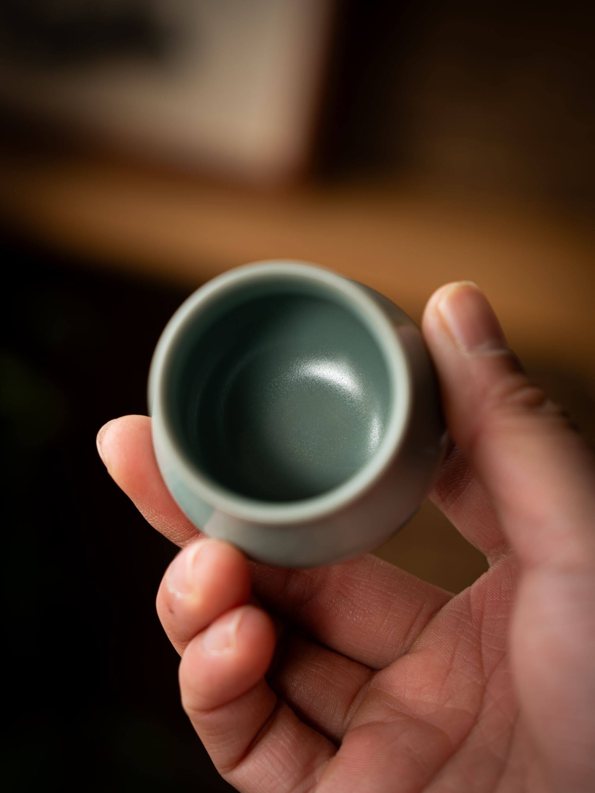 80ml teacup Kungfuyang – Ru Porcelain Sky-Blue Crackled Glaze Magnolia Cup 80ml by Kungfuyang