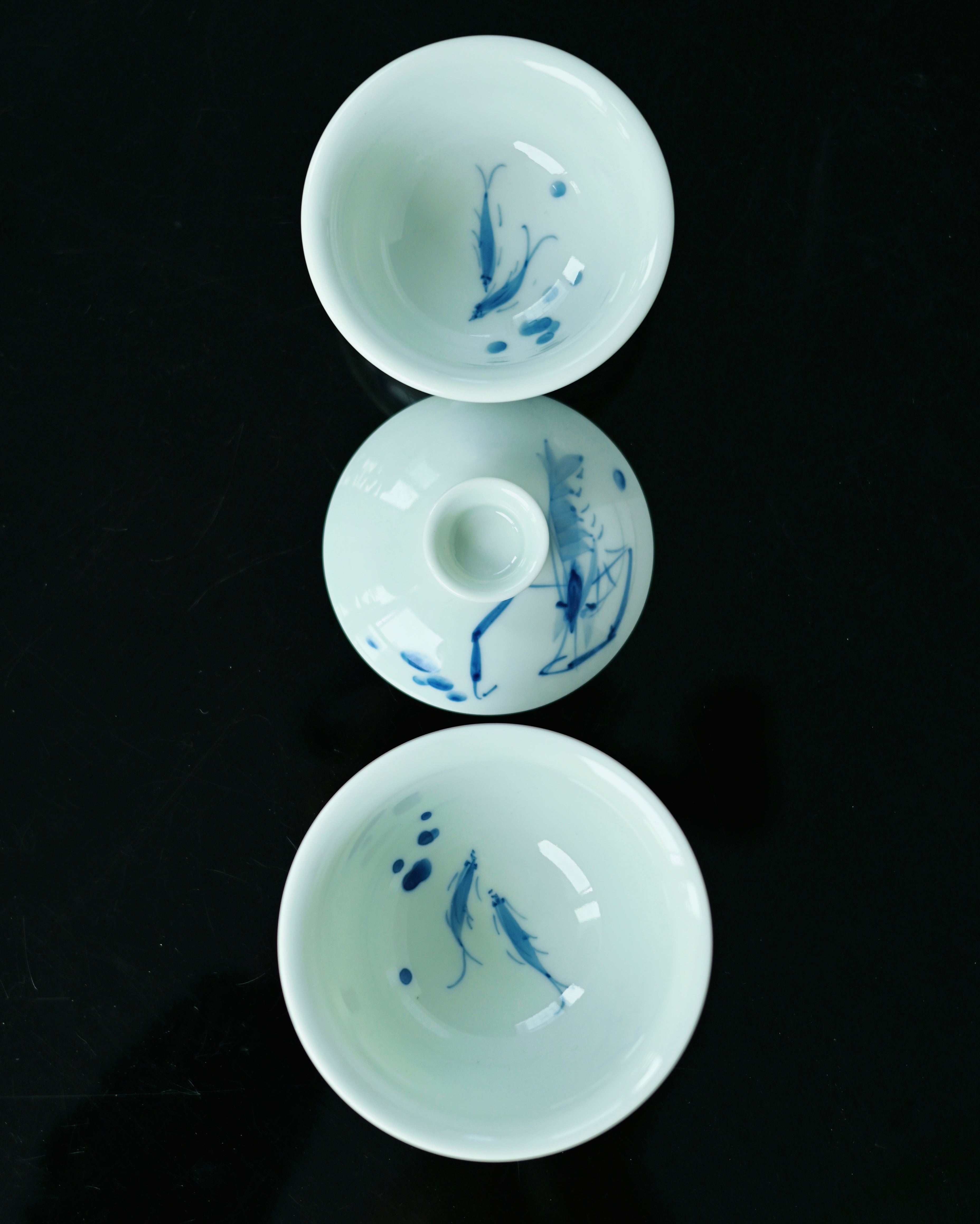 hand painted double shrimp blue and white – Jingdezhen Hand-Painted Shrimp Blue and White Porcelain by Kungfuyang