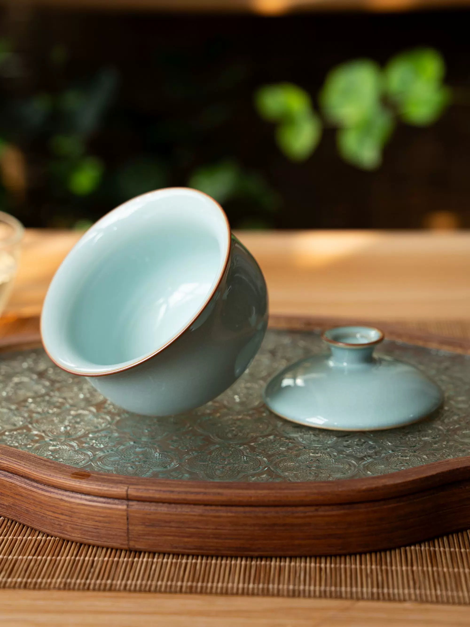 O1CN010jnYRu2J1r526PuKF – Ru Ware Sky-Blue Gaiwan Delicate "Cicada's Wing" Crackle Glaze by Kungfuyang