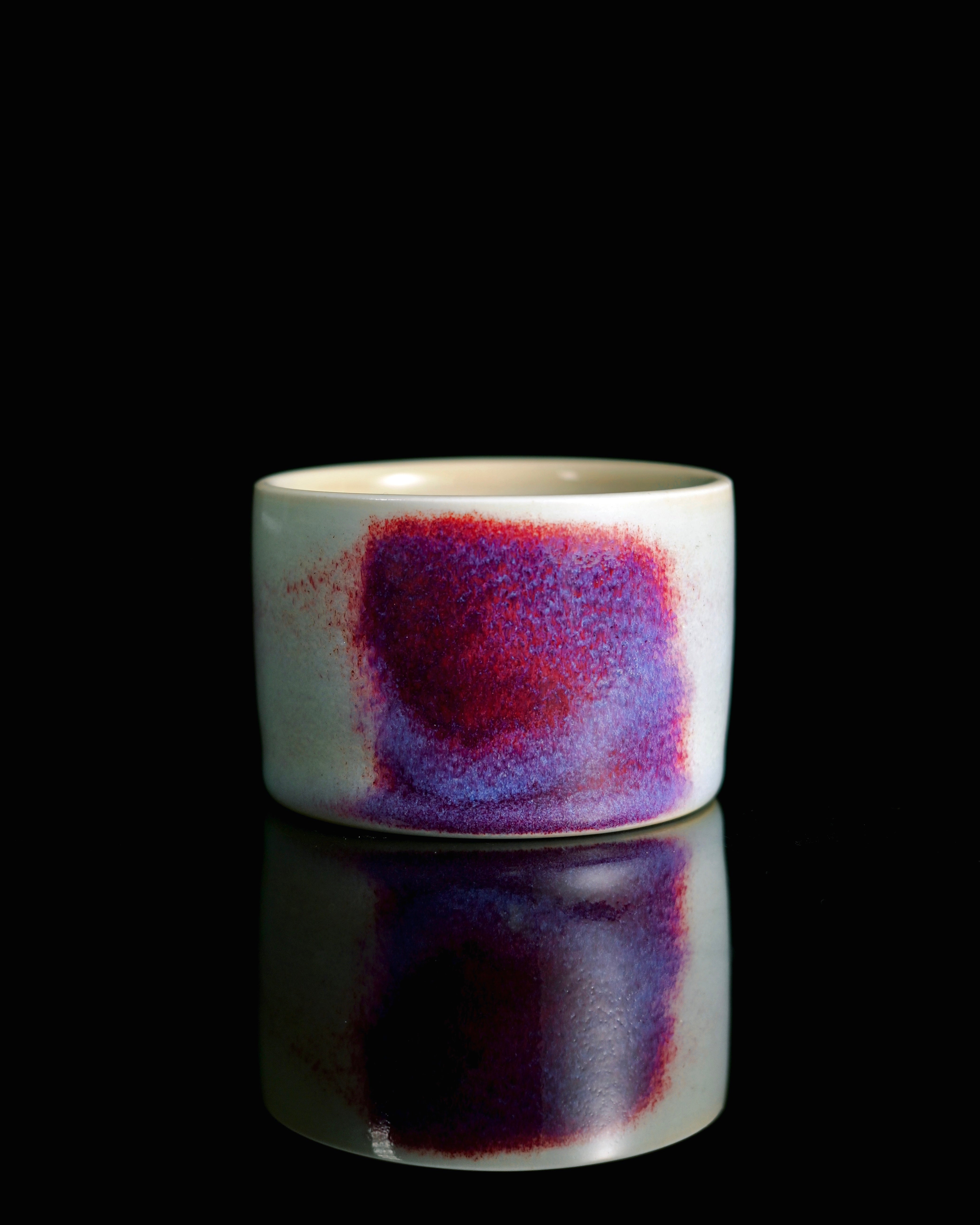 Kiln-born color variation demonstrating unrepeatable glaze effects in each ceramic piece by Kungfuyang