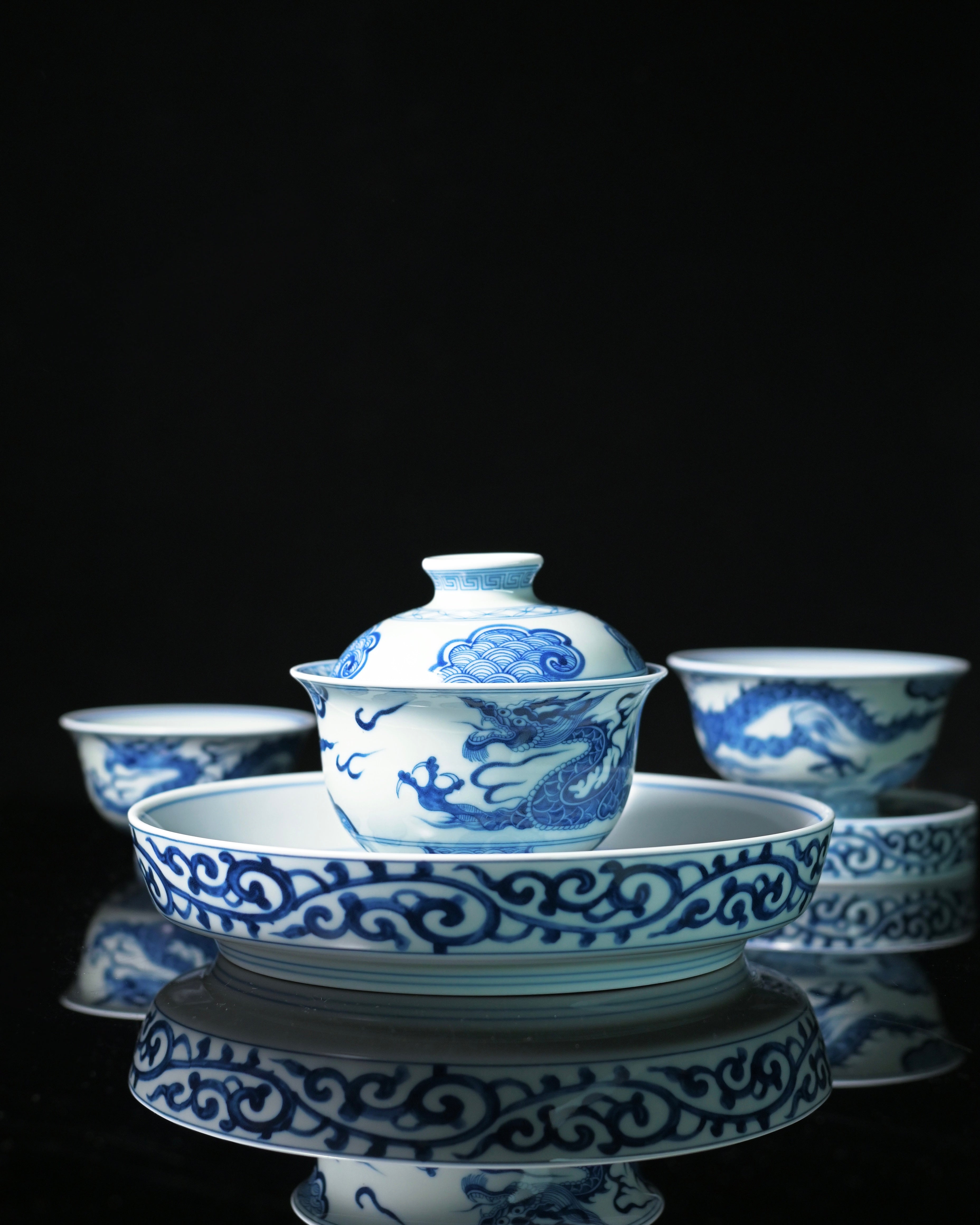Kungfuyang Jingdezhen Underglaze Blue and White Dragon Gaiwan Set 150ml, product view 5