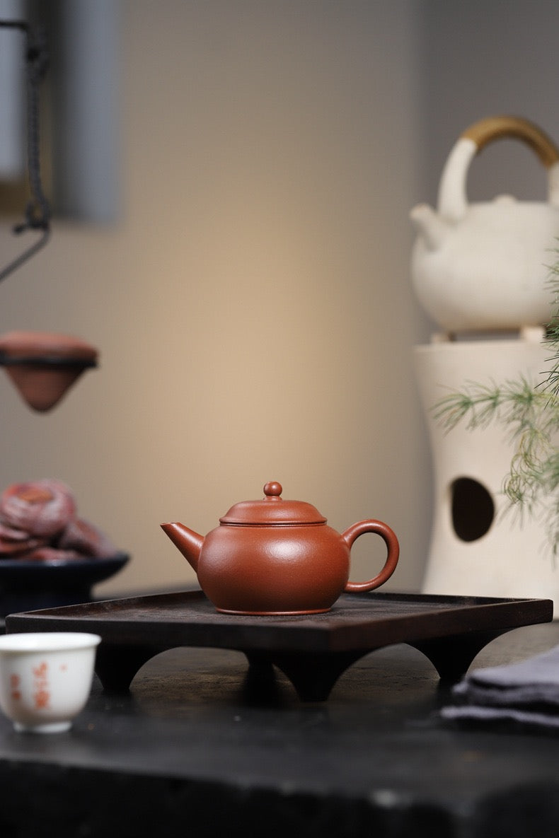 Artisan made Jiangpo clay teapot ideal for – Yixing Original Mine Jiangpo Clay Level Teapot by Kungfuyang
