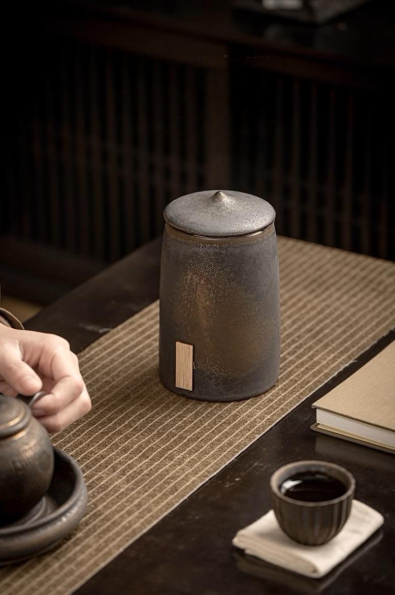 Bronze glaze tea canister – Vintage Style Large Capacity Airtight Ceramic Tea Caddy / Tea by Kungfuyang