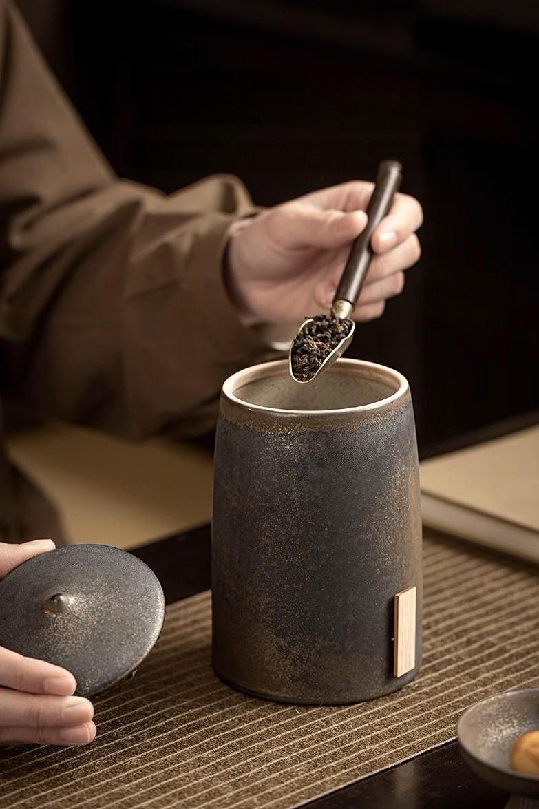 Ceramicteacaddy – Vintage Style Large Capacity Airtight Ceramic Tea Caddy / Tea by Kungfuyang