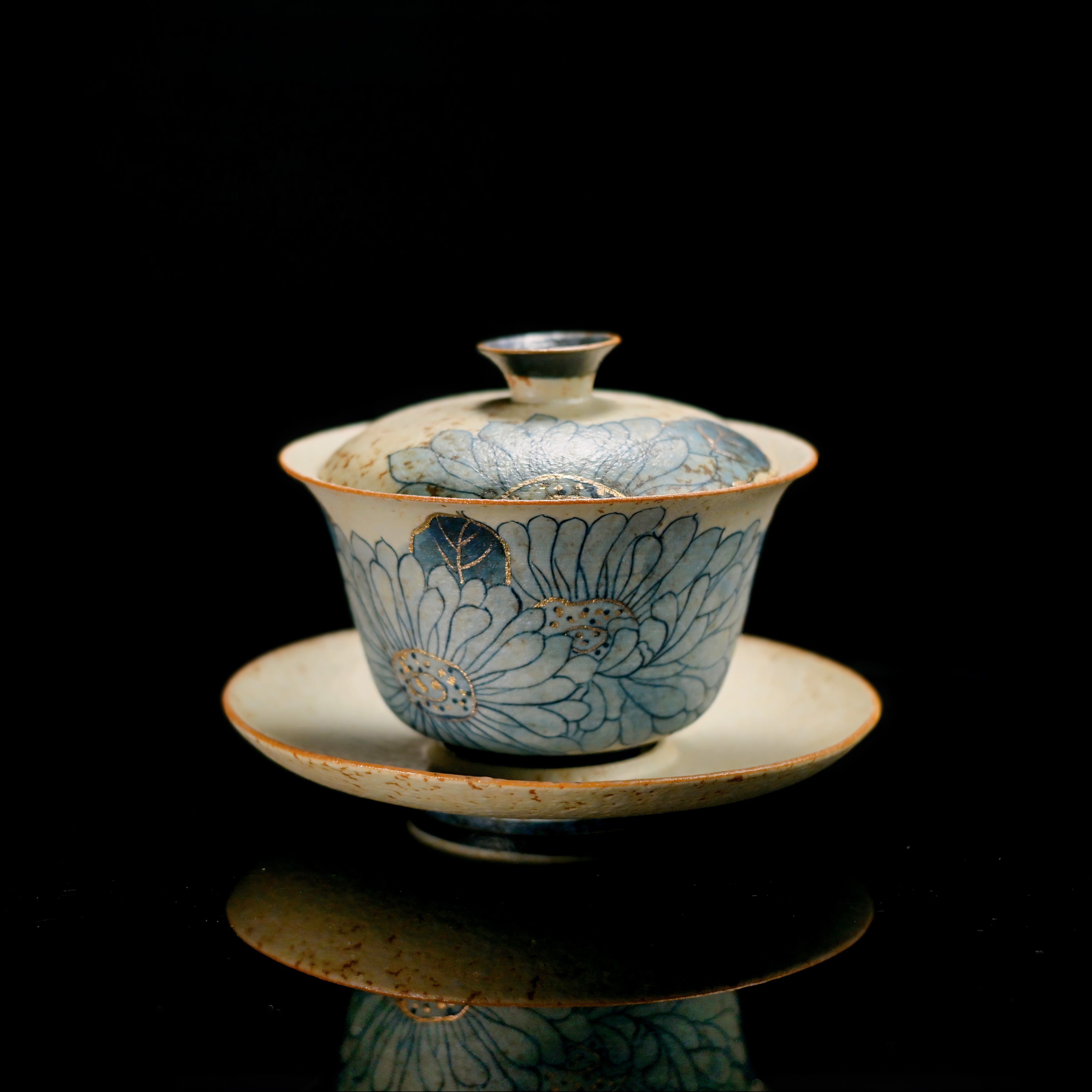 Covered Bowl – Retro Hand-Painted Lotus Design Caramel Glaze Vintage Tea Bowl by Kungfuyang