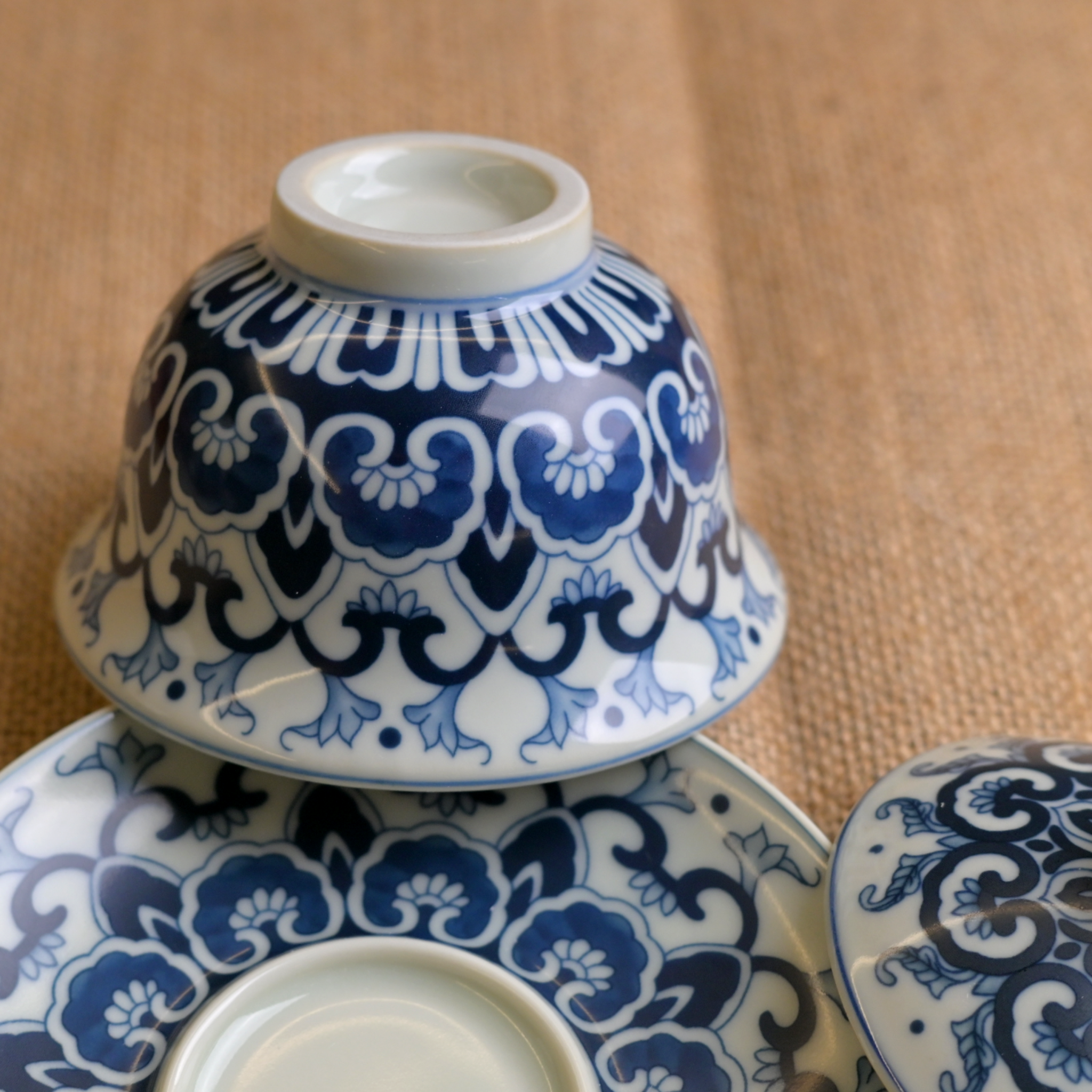 Kungfuyang The Blue and White Lotus Pattern Gaiwan Jingdezhen Qinghua Tea, product view 4