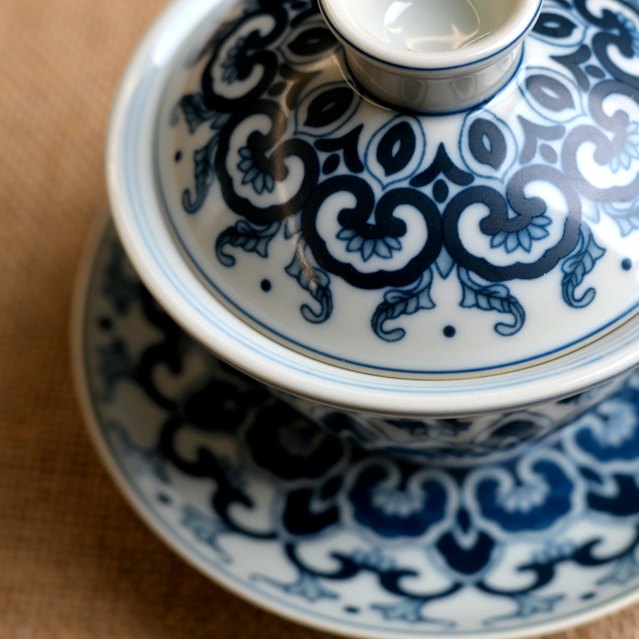 Kungfuyang The Blue and White Lotus Pattern Gaiwan Jingdezhen Qinghua Tea, product view 5