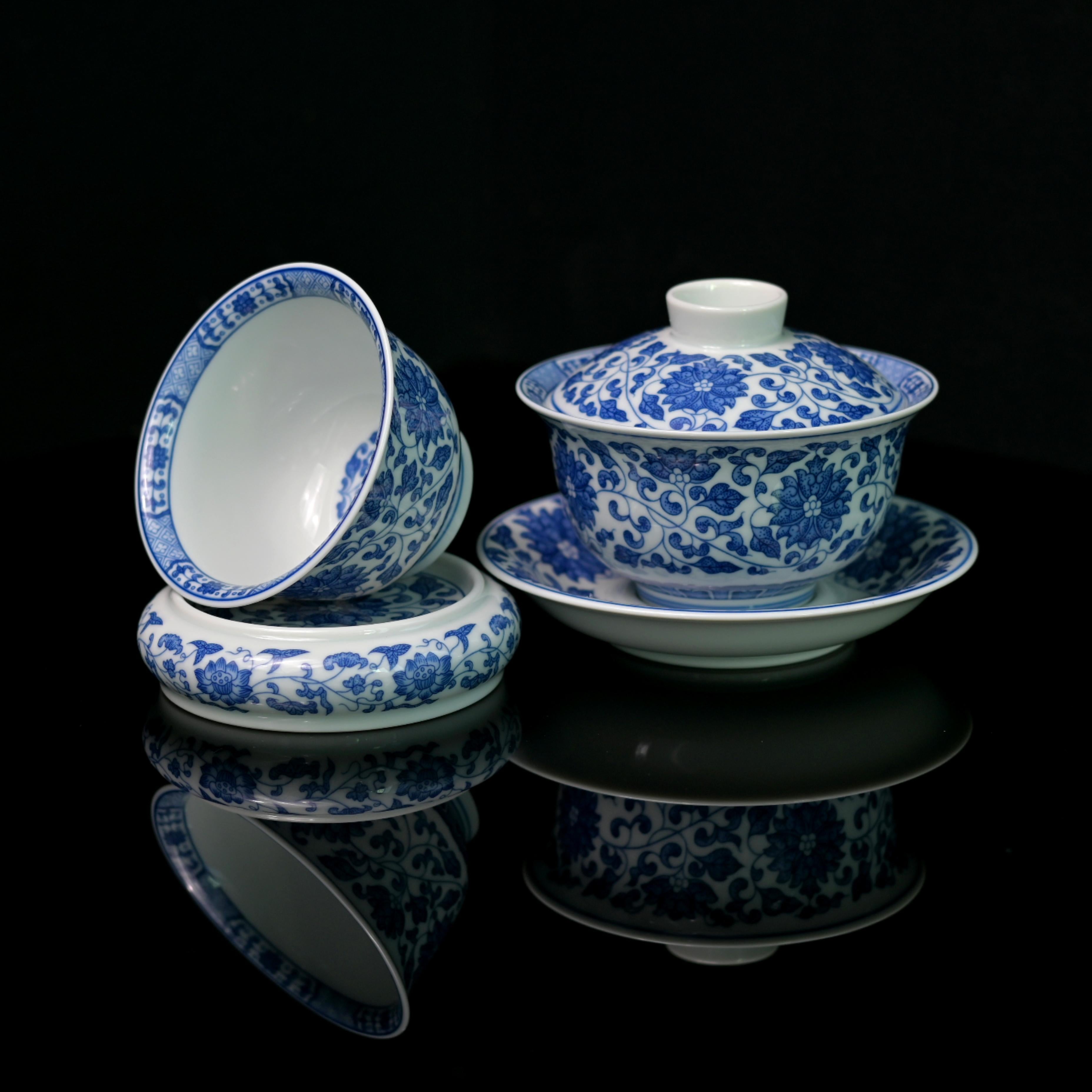 Kungfuyang Jingdezhen Blue and White Lotus Scrolling Pattern Tea Set, product view 3