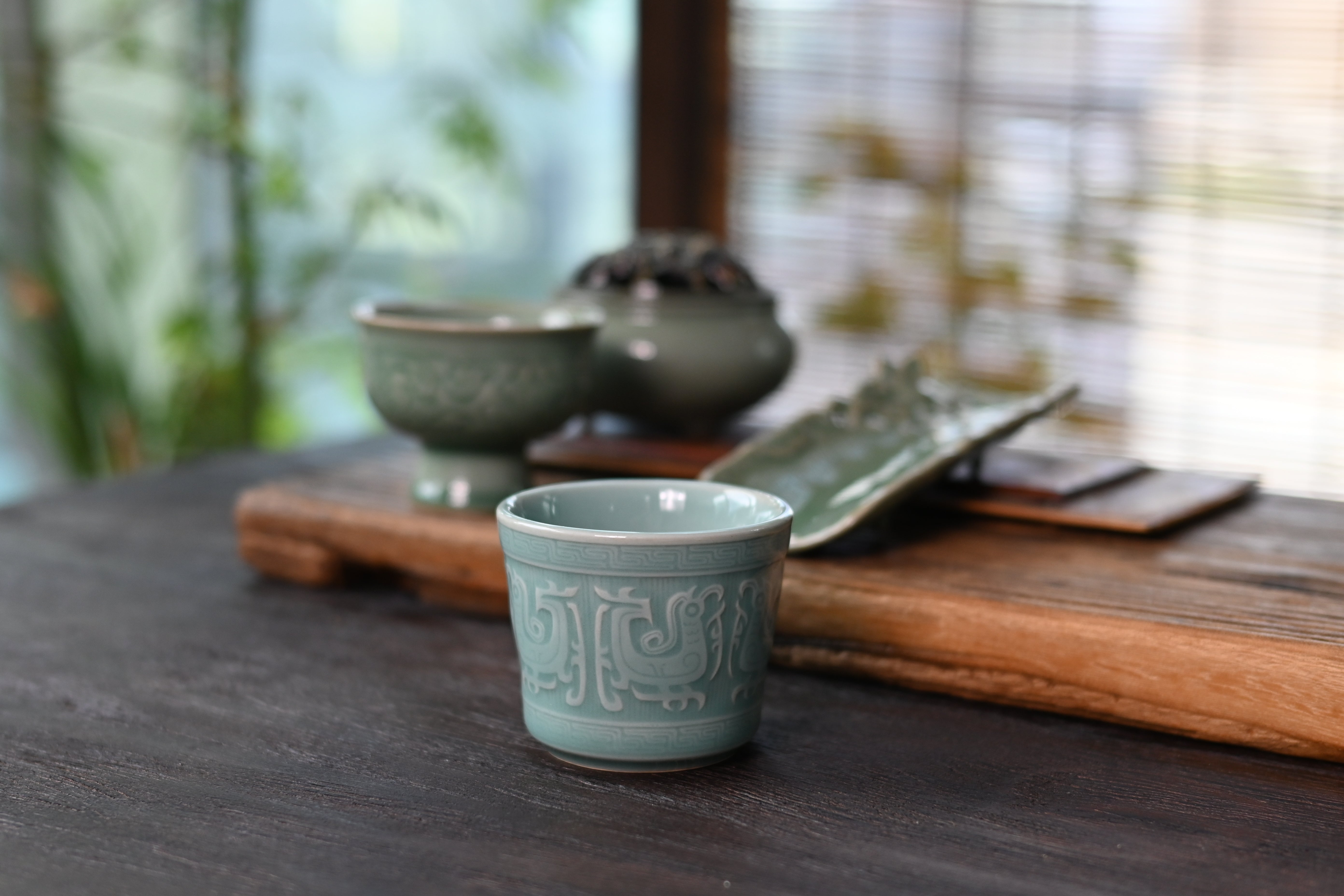 Kungfuyang Longquan Celadon Celestial Blue Six-Phoenix Totem Master’s Cup, product view 2