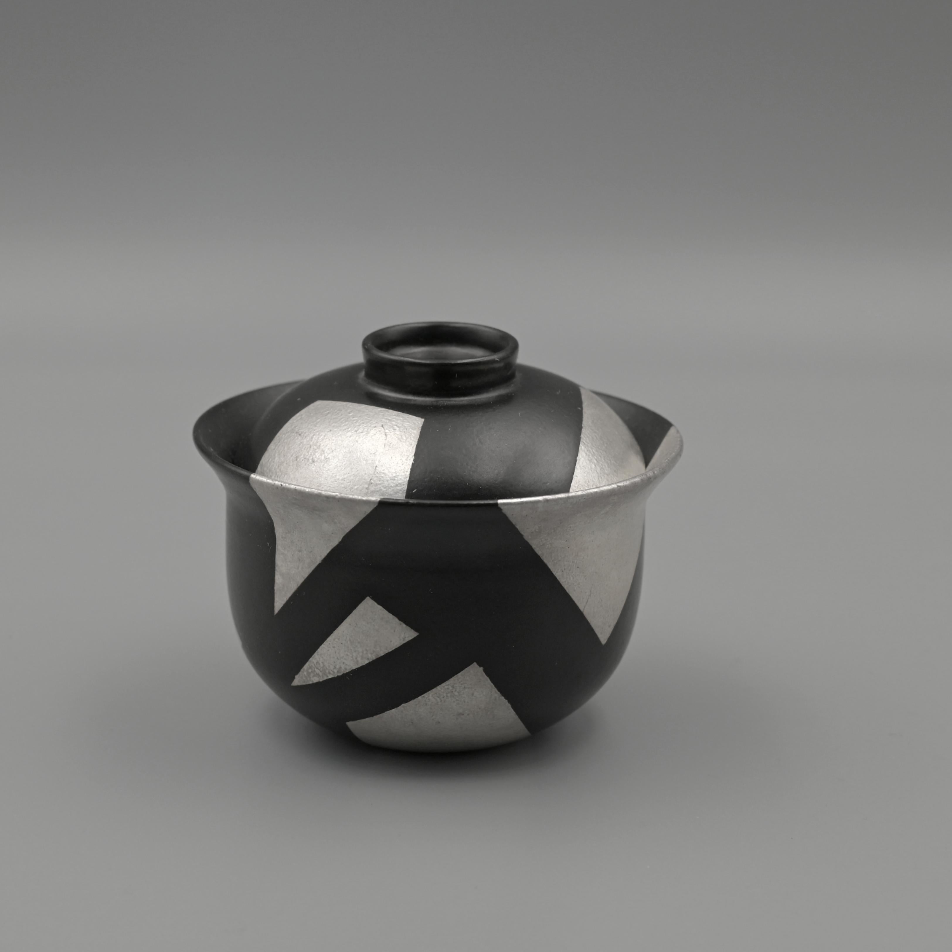 Kungfuyang Unique Piece Silver-glazed Irregular Geometric Black-and-white, product view 2