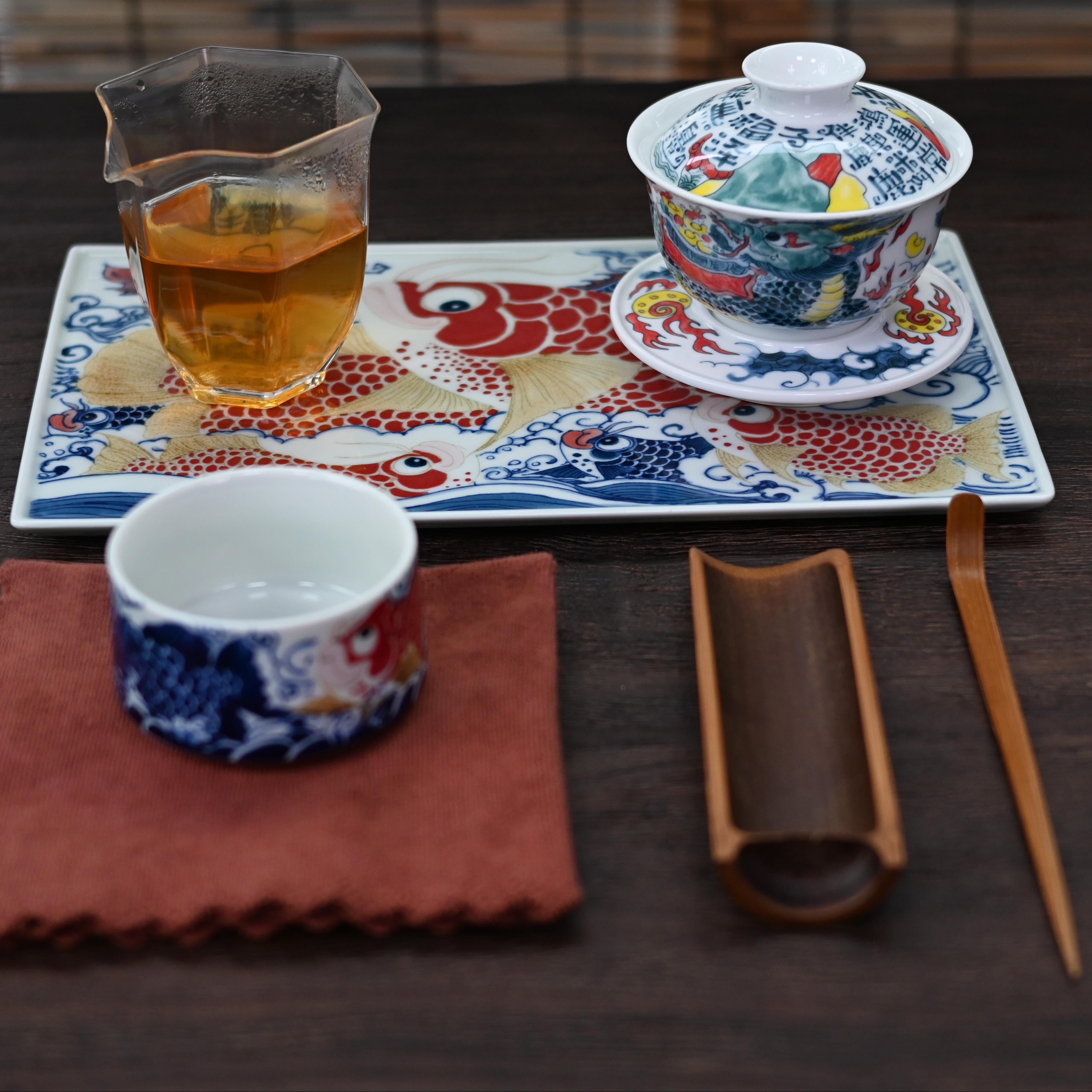 Kungfuyang Underglaze Polychrome Dragon and Fish Dry Tea Tray, product view 10