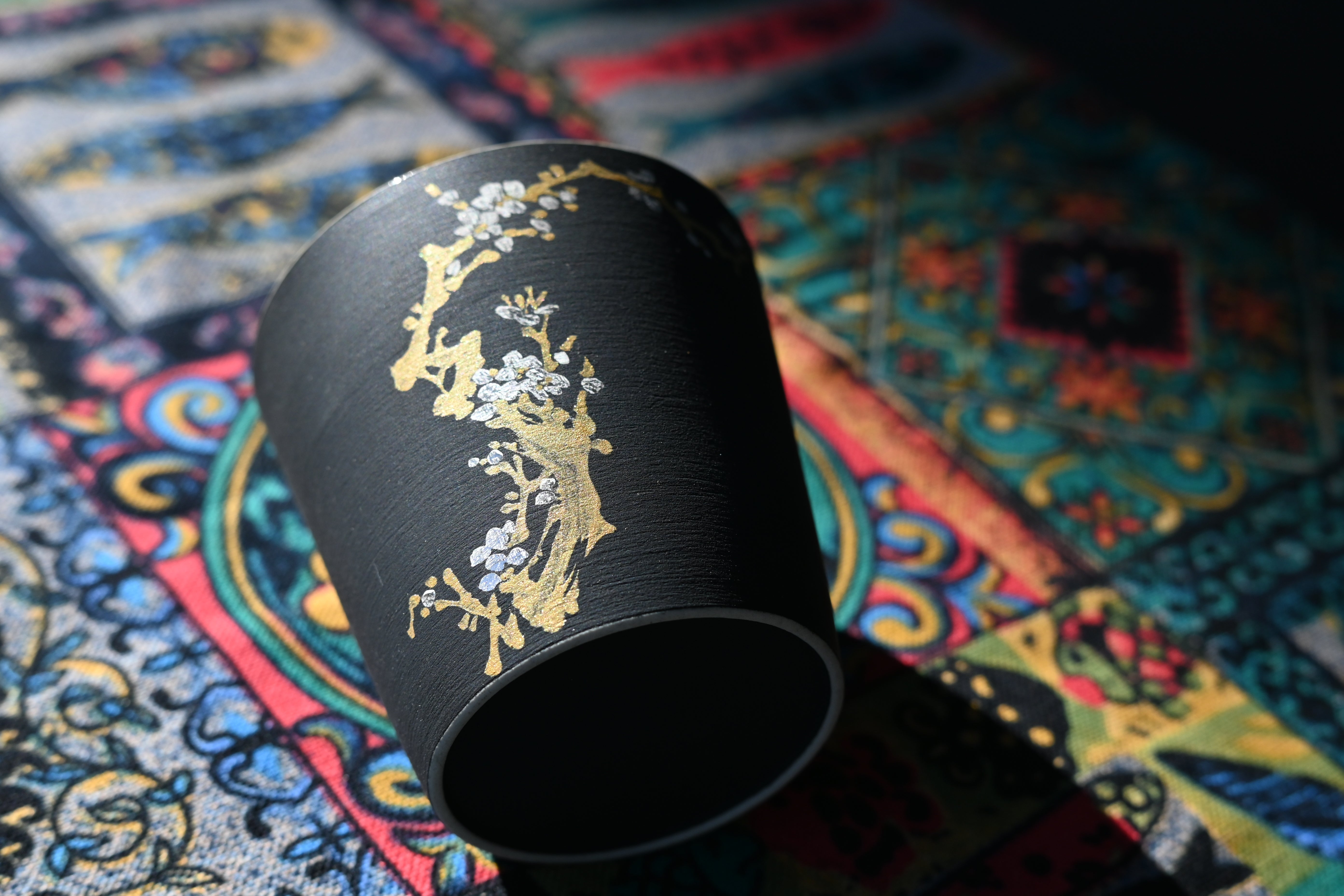 Kungfuyang "Four Gentlemen" Plants Patterns Matt Glaze Non-Reflective, product view 10