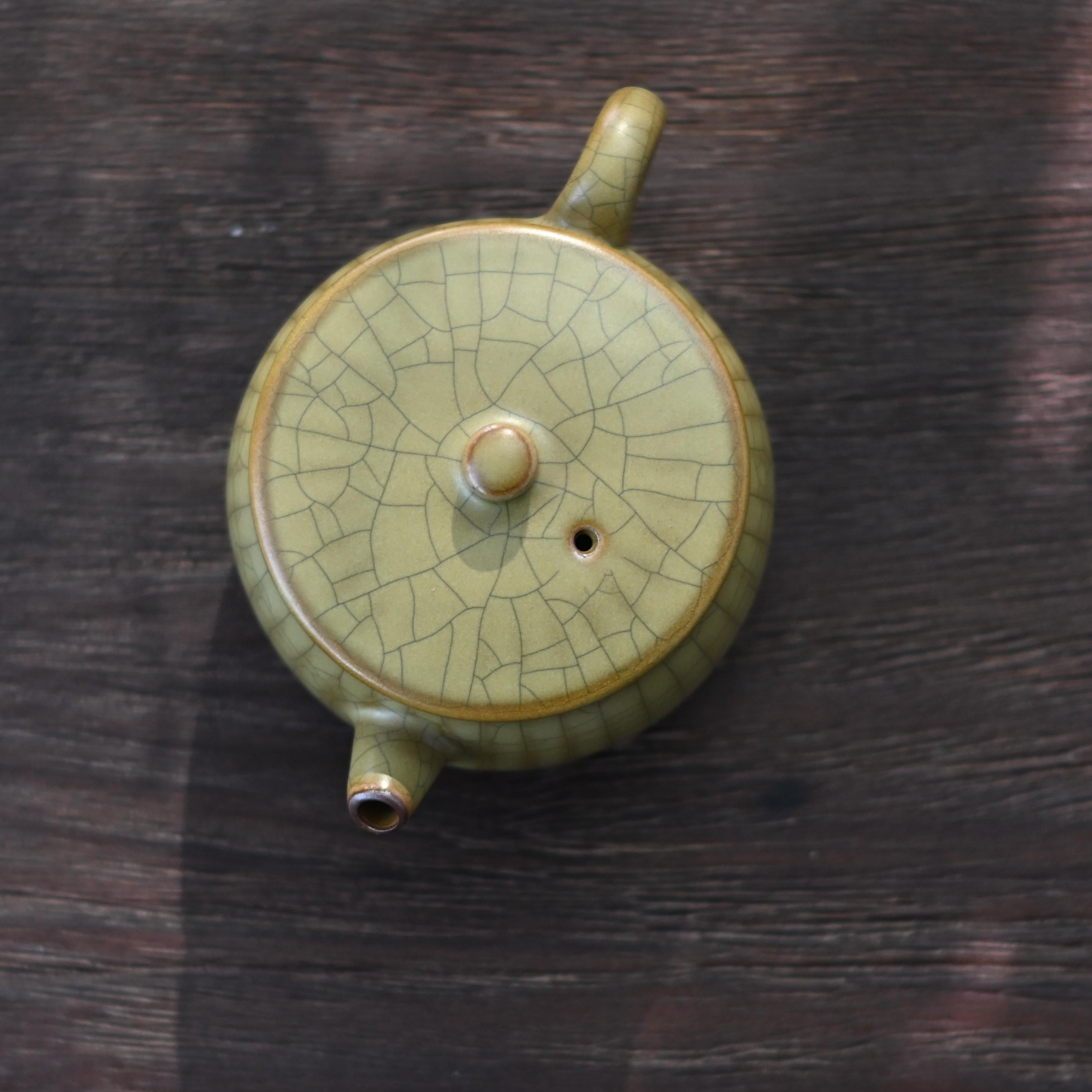 Kungfuyang Longquan Celadon – Ge Kiln Hanwa (Han-style)Teapot, product view 9