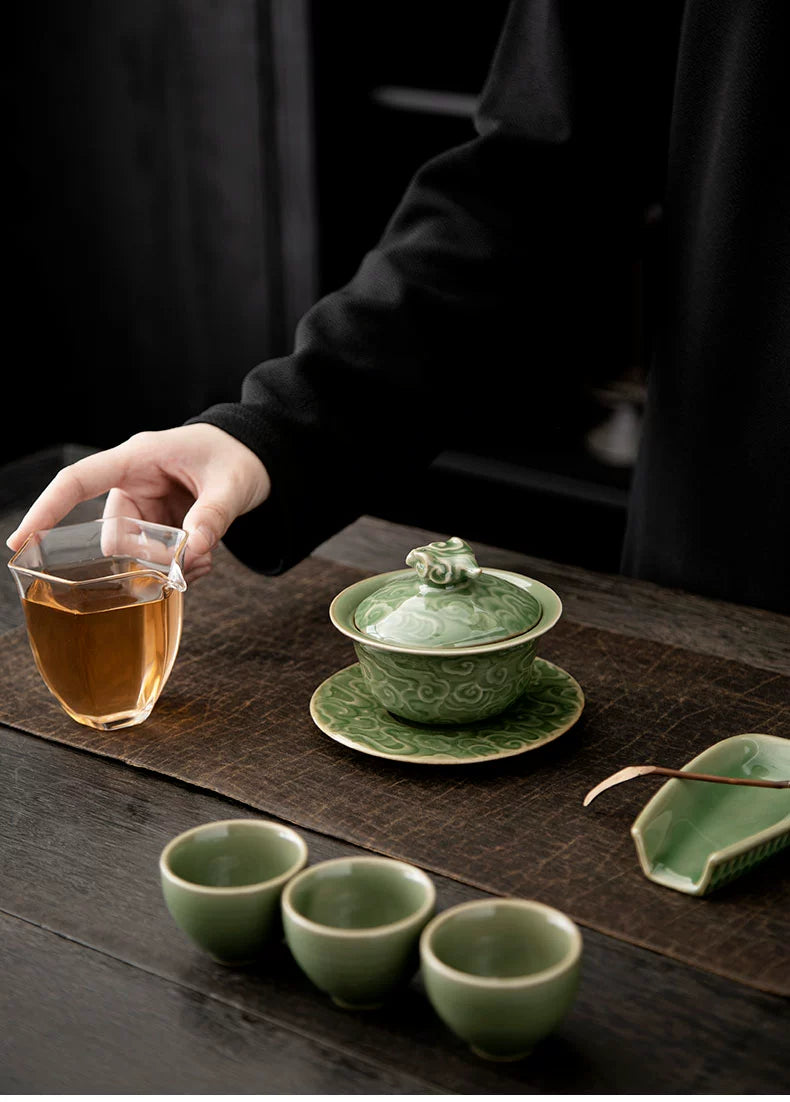 O1CN01KBhytB1gGGIfdkIrU – Longquan Celadon Gaiwan with Auspicious Cloud Relief 200ml by Kungfuyang